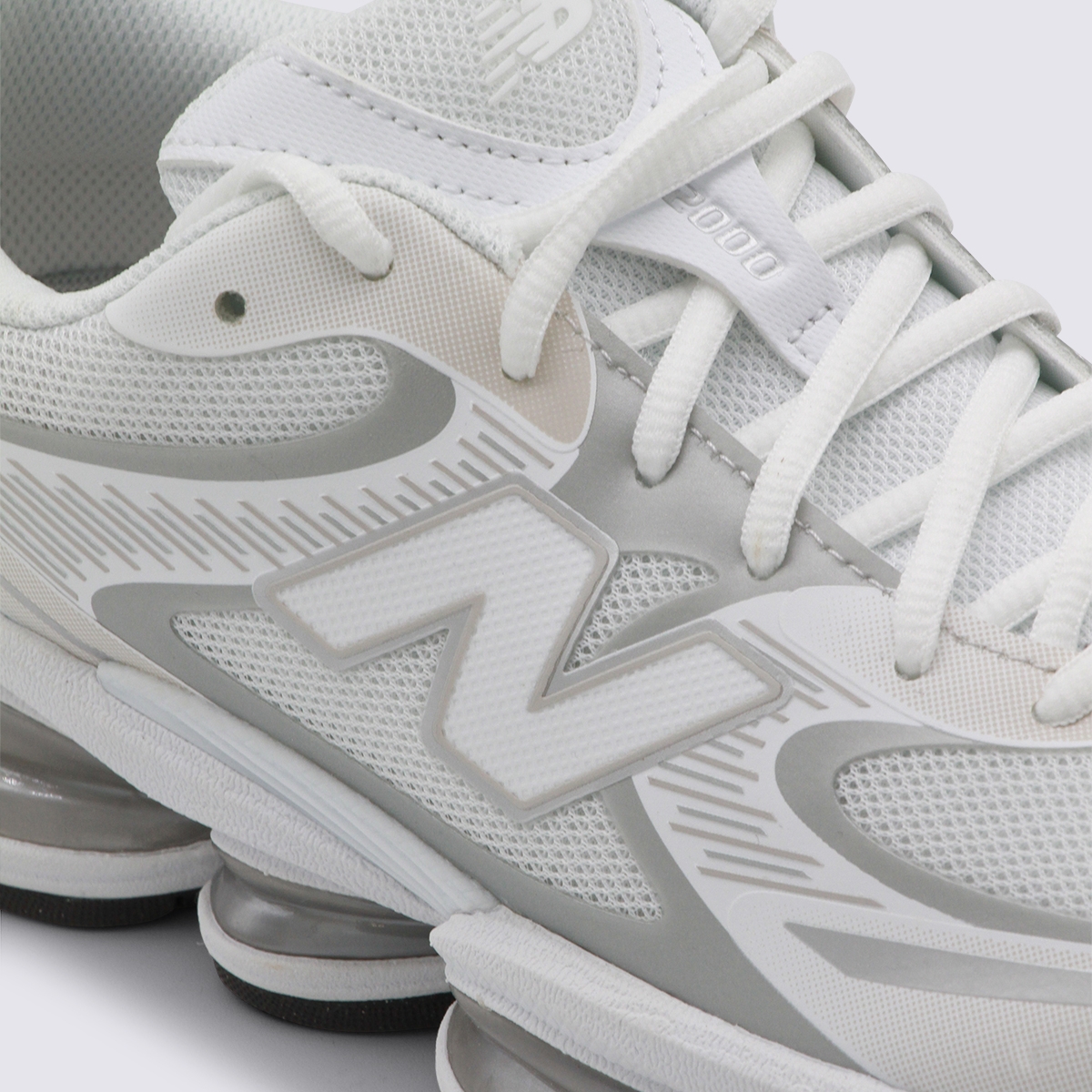 [NEW BALANCE] Sneakers SS26 U20004GM