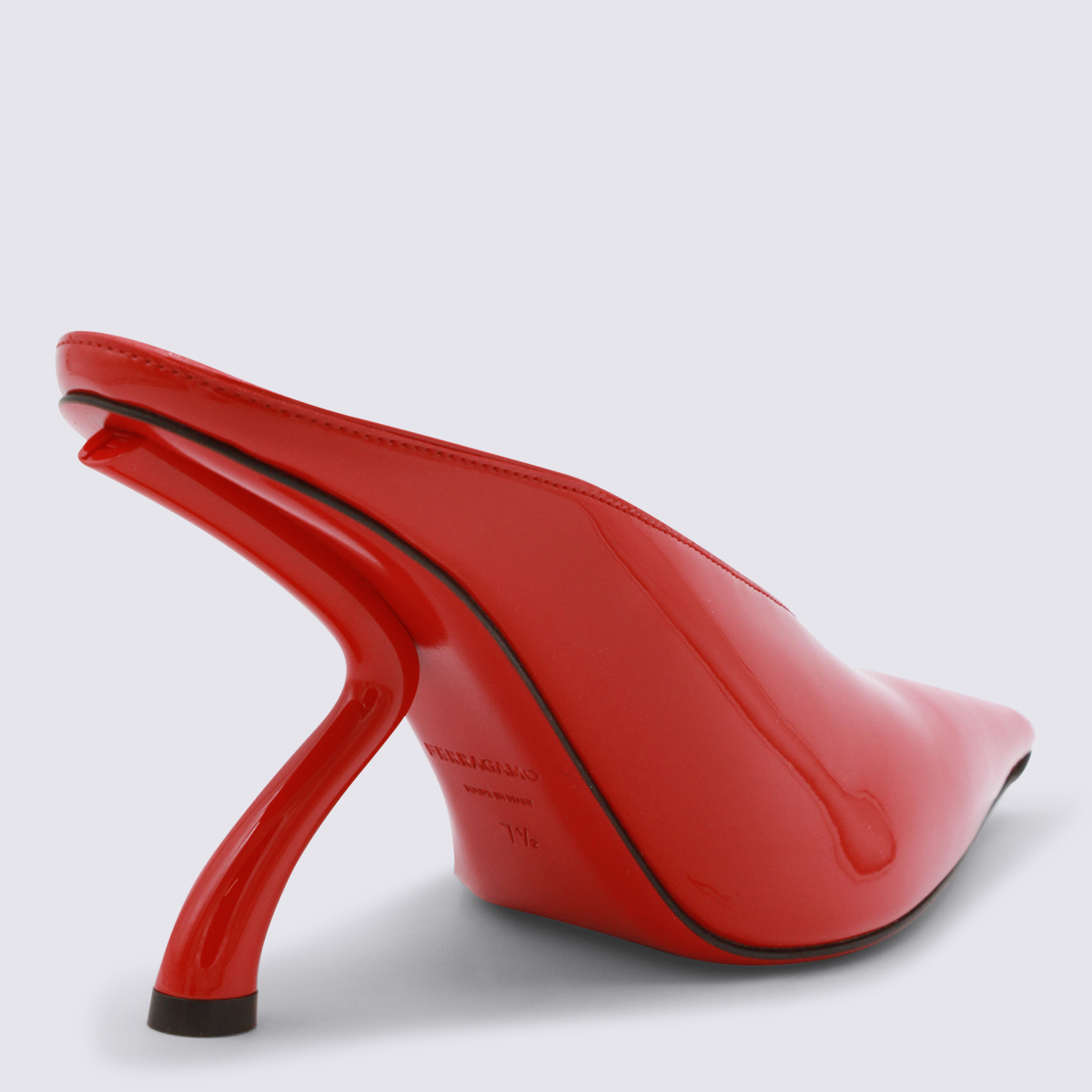 [Salvatore Ferragamo] Pumps SS26 79273101L592003