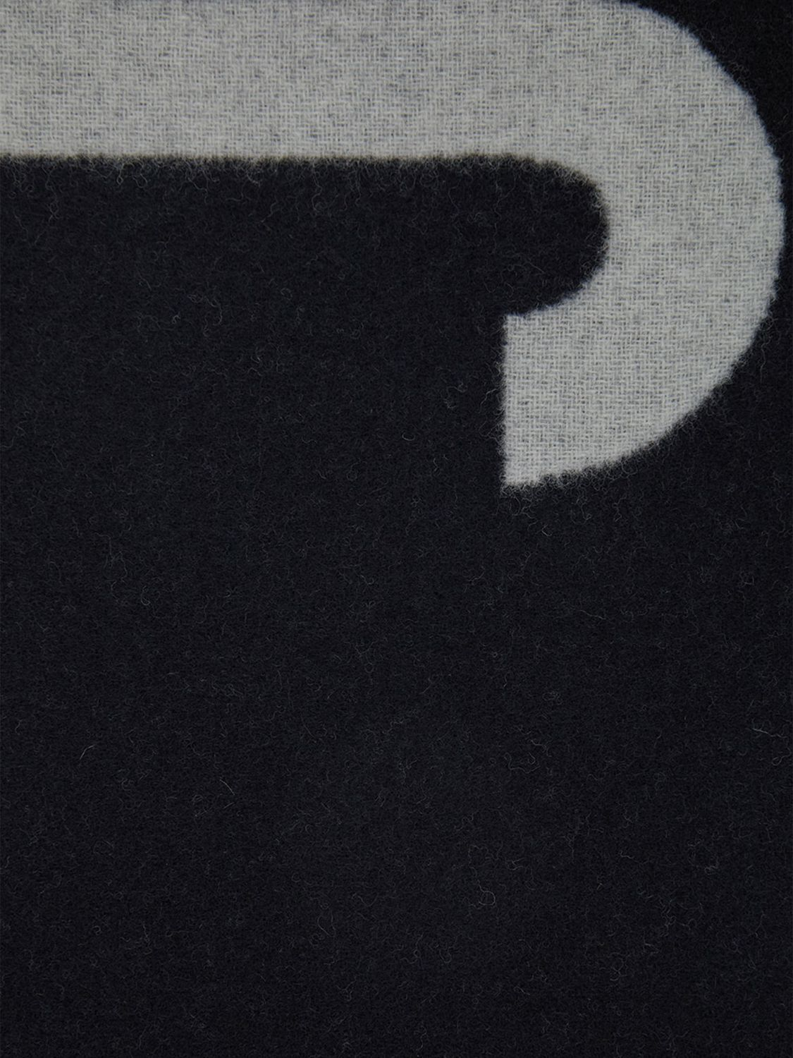 [JACQUEMUS] Scarf FW26 ACU00435AOT4001 990