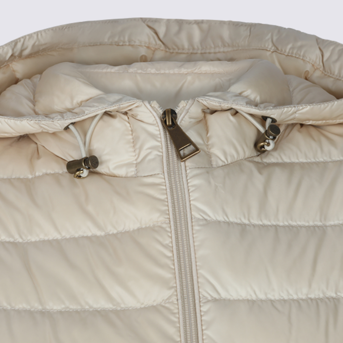 [Moncler] Down jacket FW26 L20931A00092597YG21N