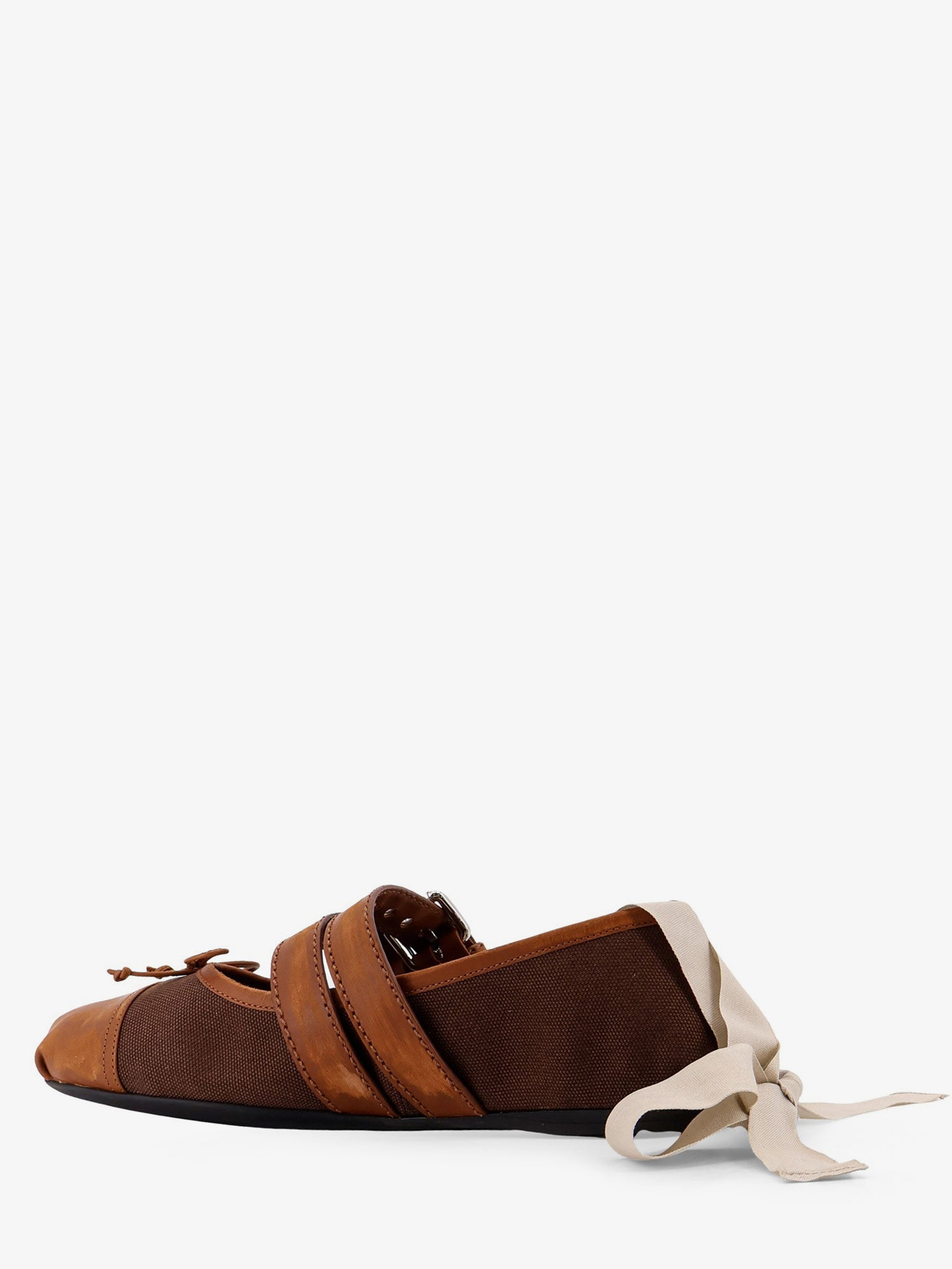 [Miu Miu] Flat shoes FW26 5F608EF0053ZMJF0ZC8