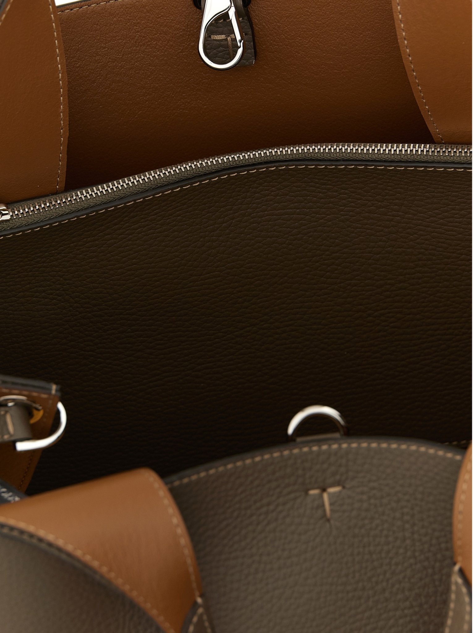 [Tod's] Tote bag FW26 XBWAPAL0200QRI6L226L22