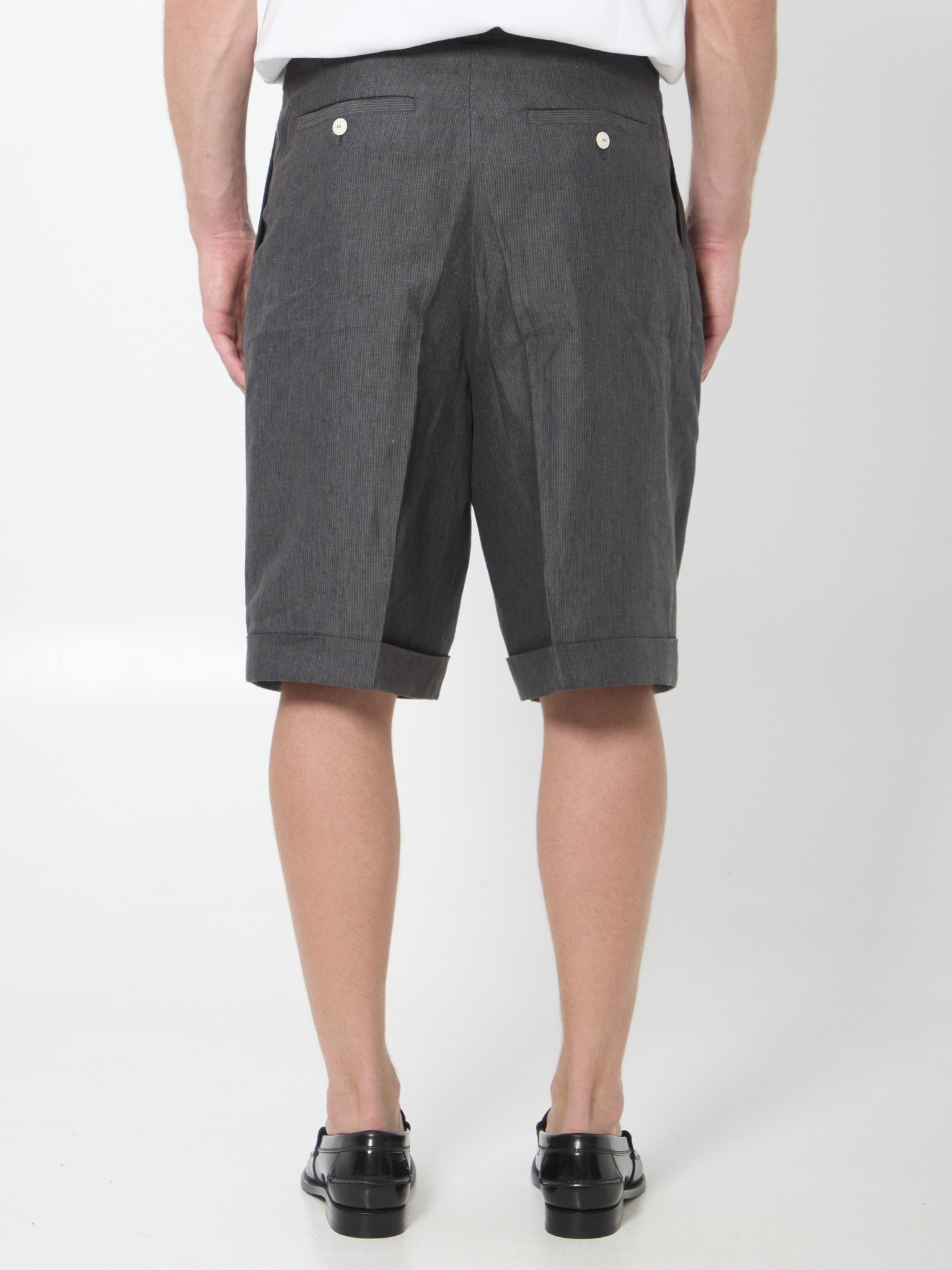 [JACQUEMUS] Shorts SS26 SOM00537A_W00810_970