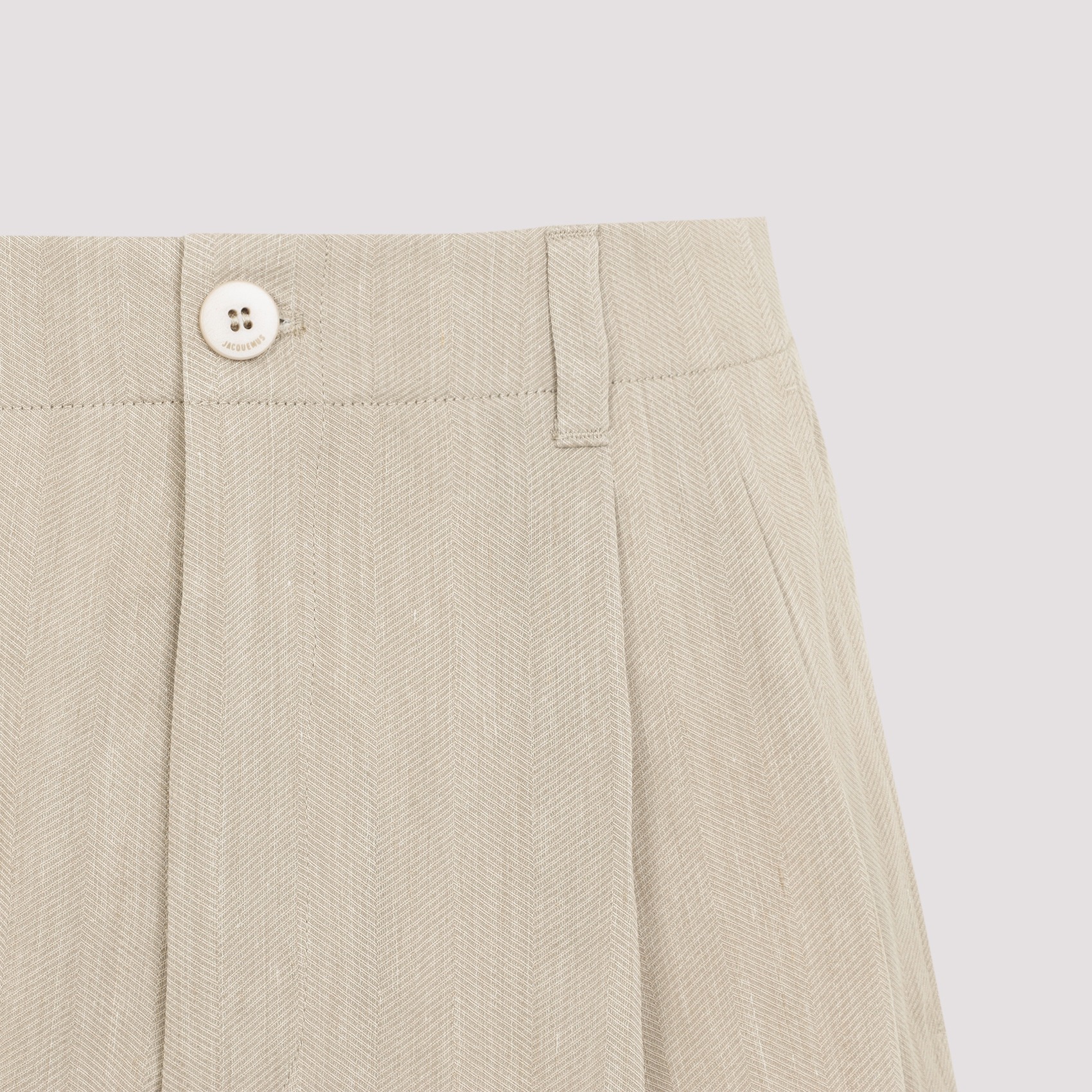[JACQUEMUS] Shorts SS26 SOM00537AW00738