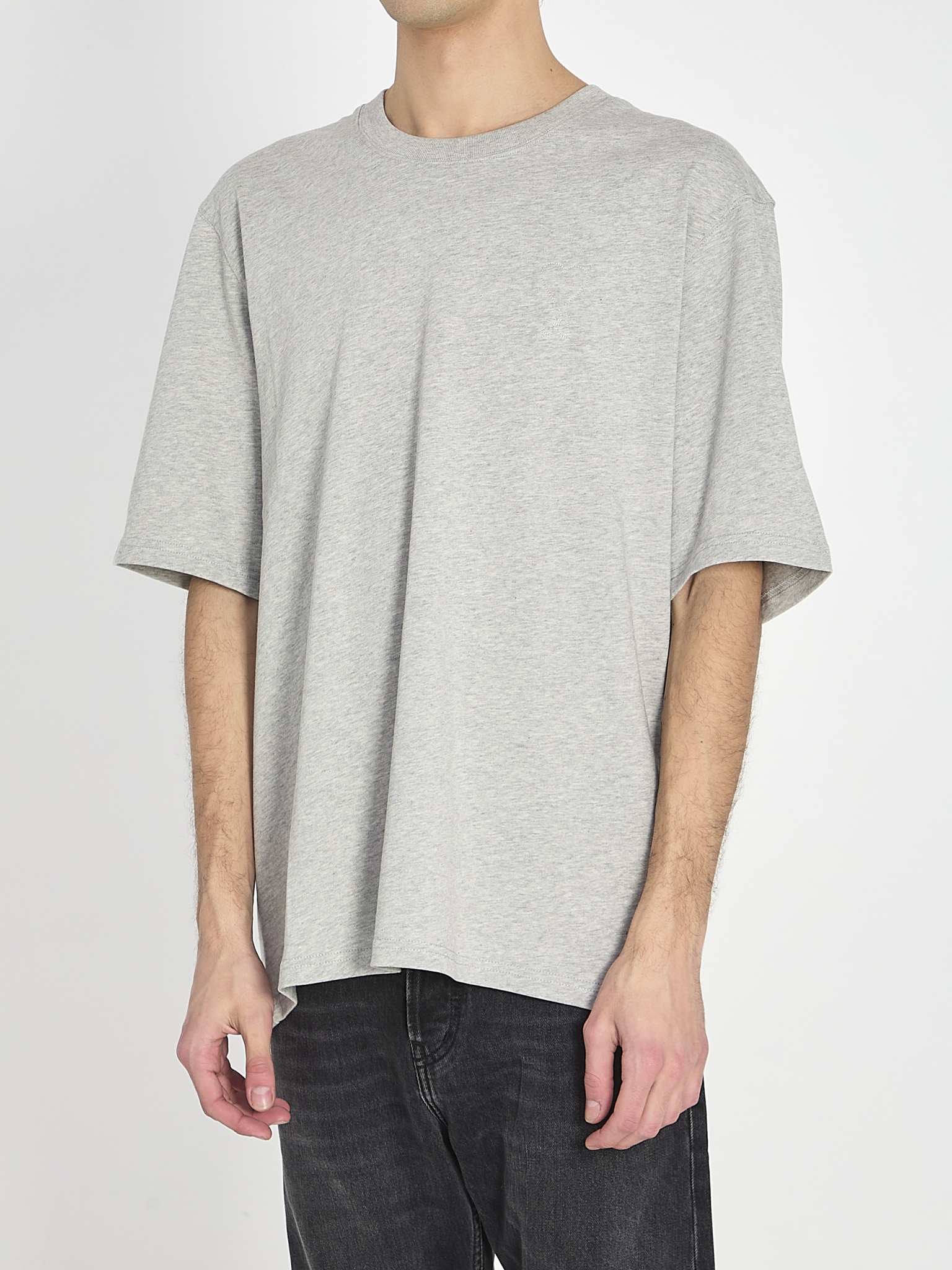 [Ami Paris] T-shirts Short Sleeve SS26 UTS357_726_0951