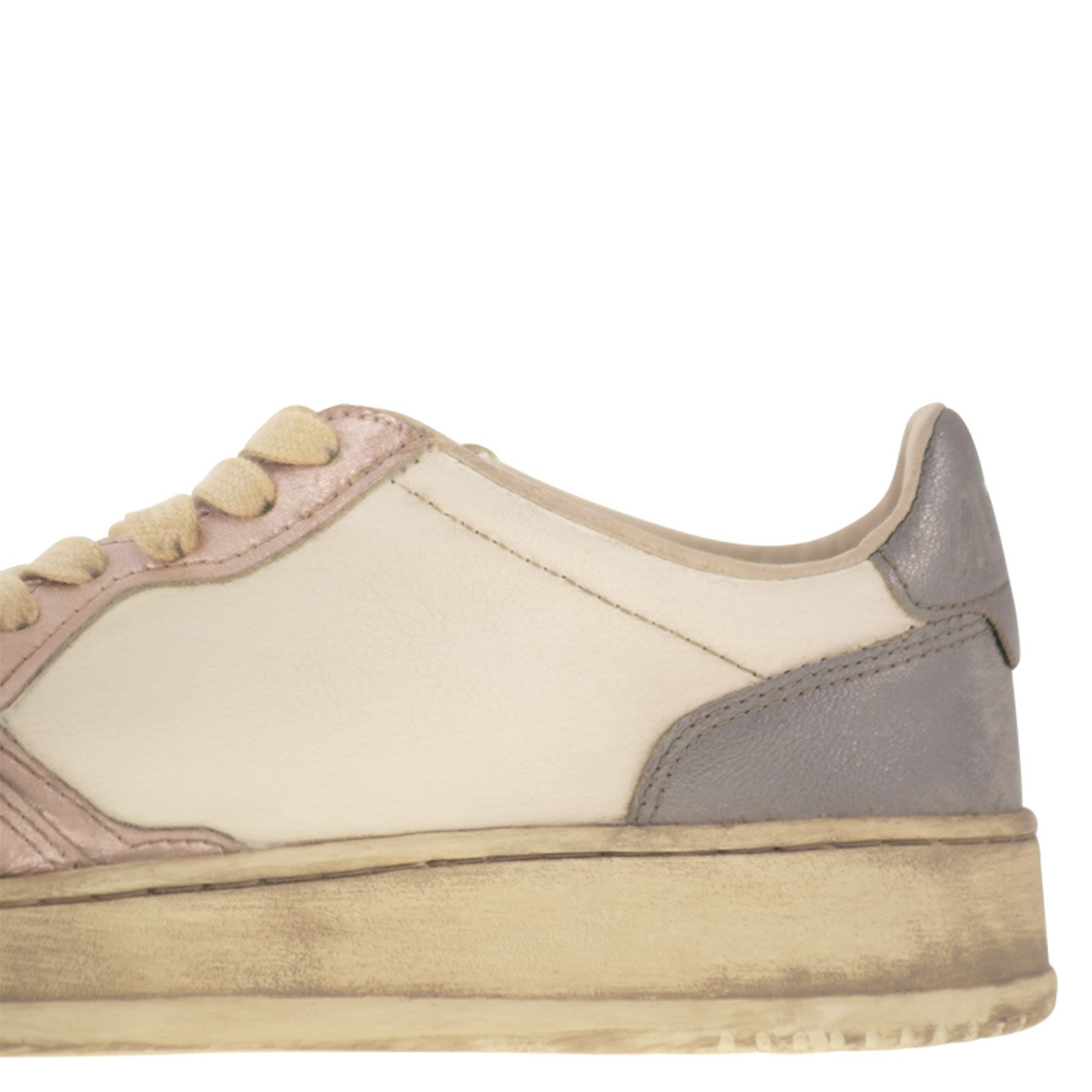 [AUTRY] Sneakers FW25 AVLWMT06