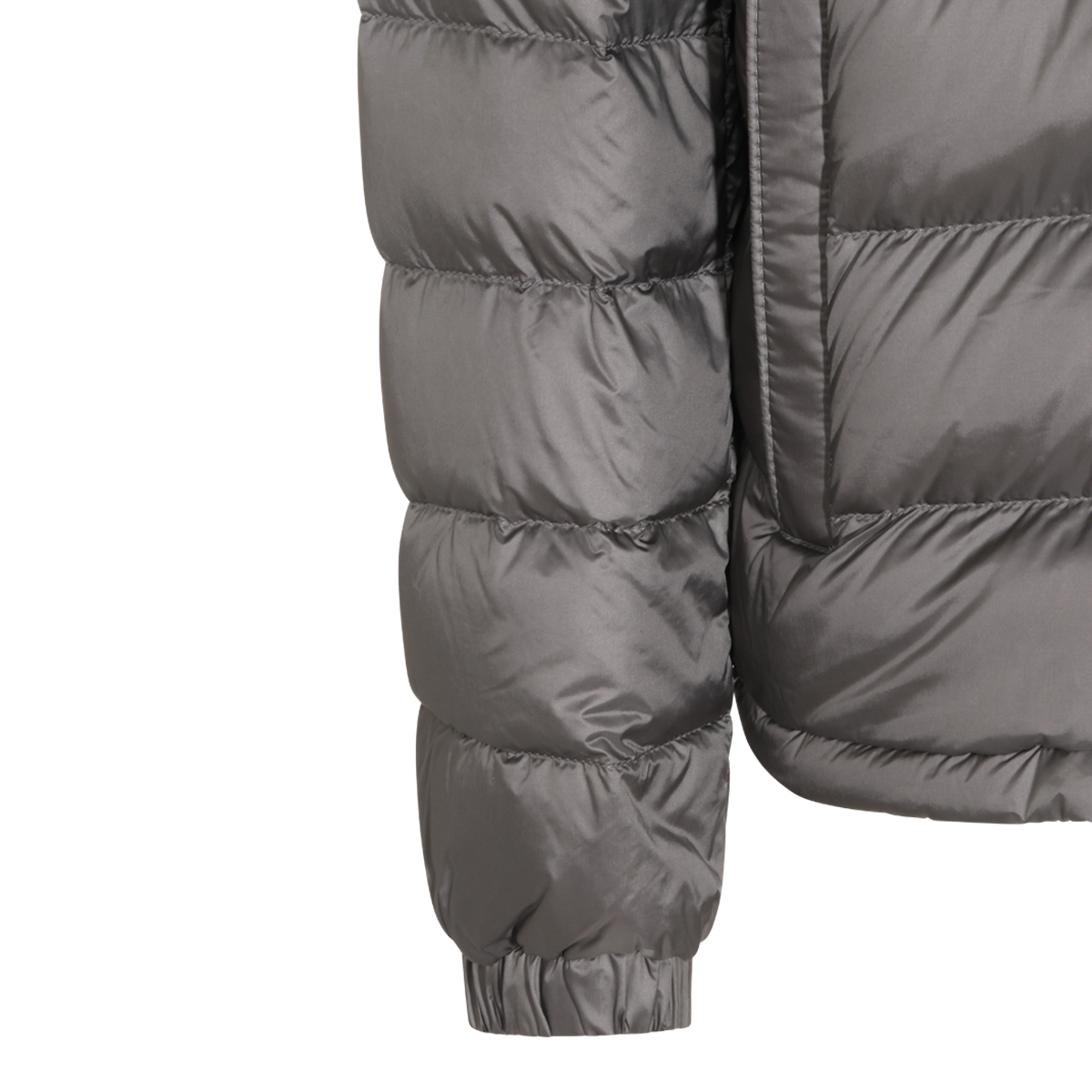 [Moncler] Down Jacket FW26 L20911A00004599Q093B