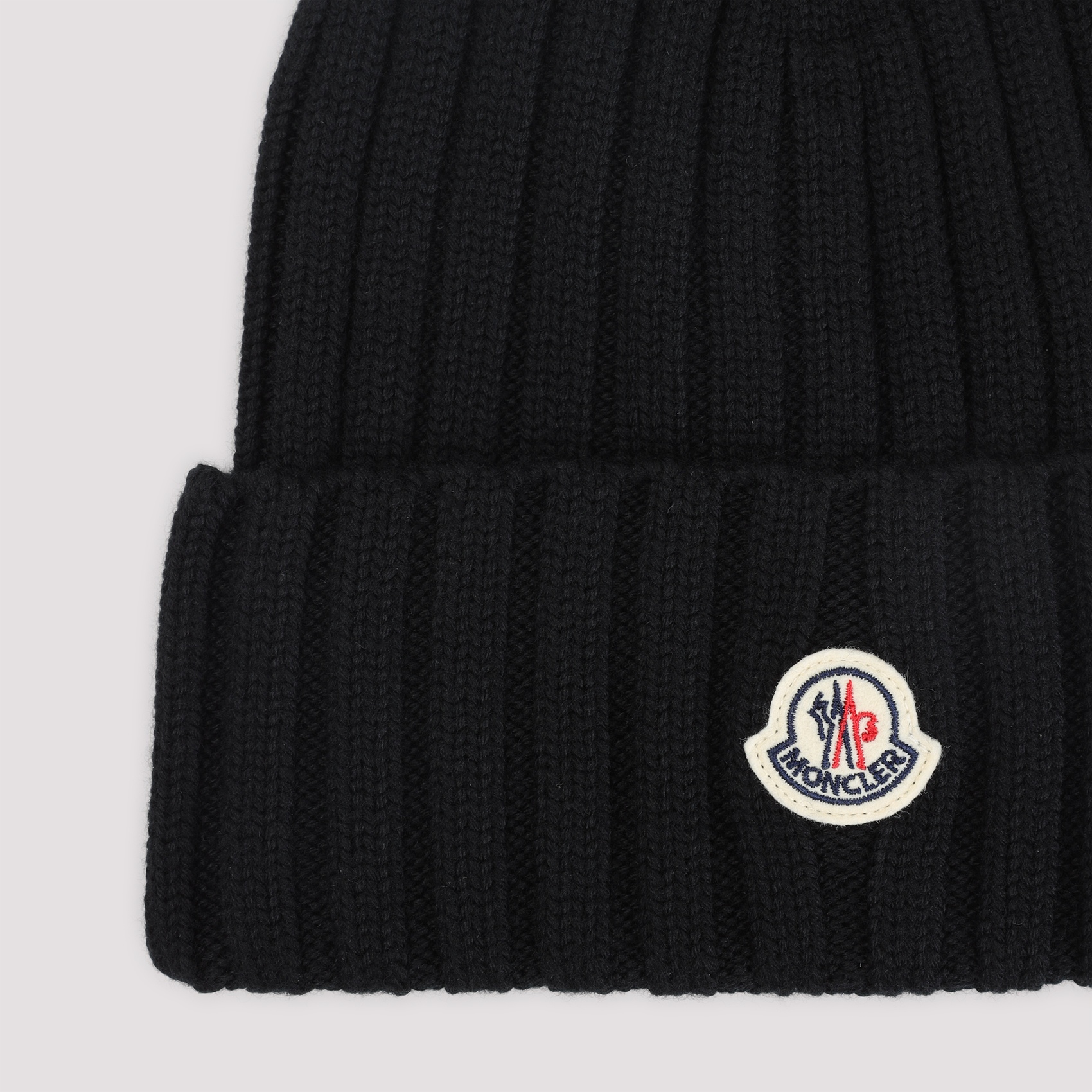 [Moncler] Beanie FW26 L20933B00036.A9327