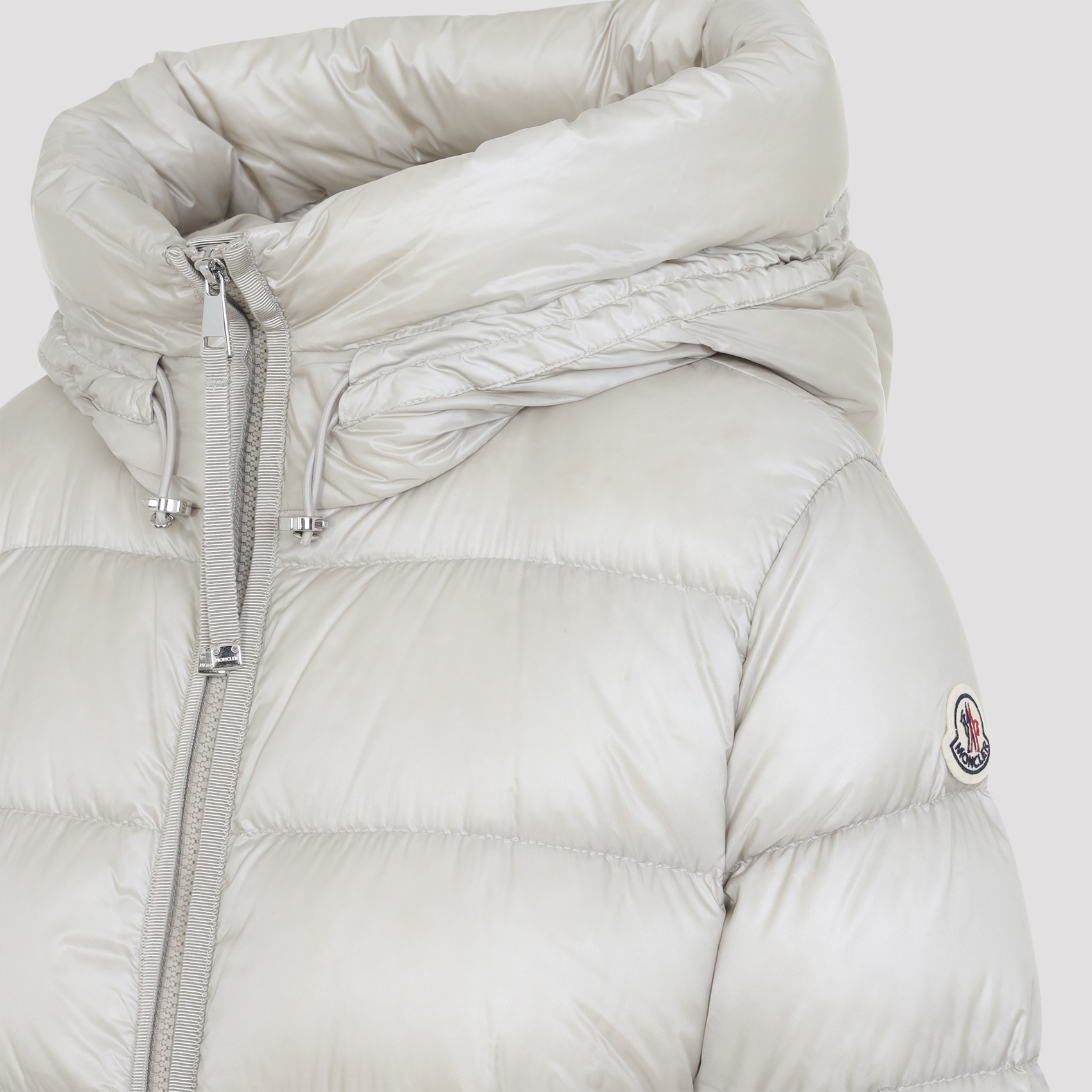 [Moncler] Down jacket FW26 L20931C00011.597YG