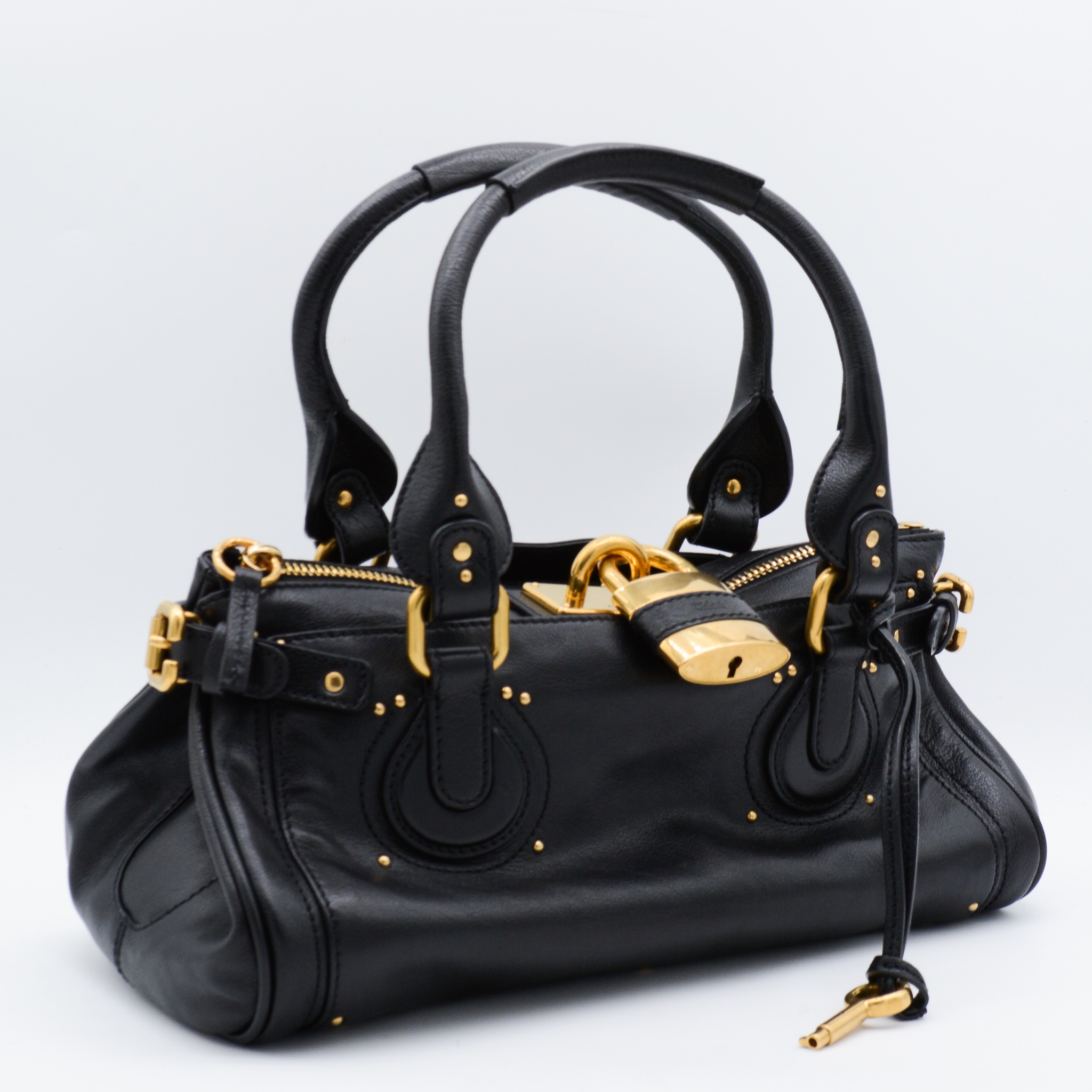 [Chloe] Shoulder bag FW26 CH25WS802P75001