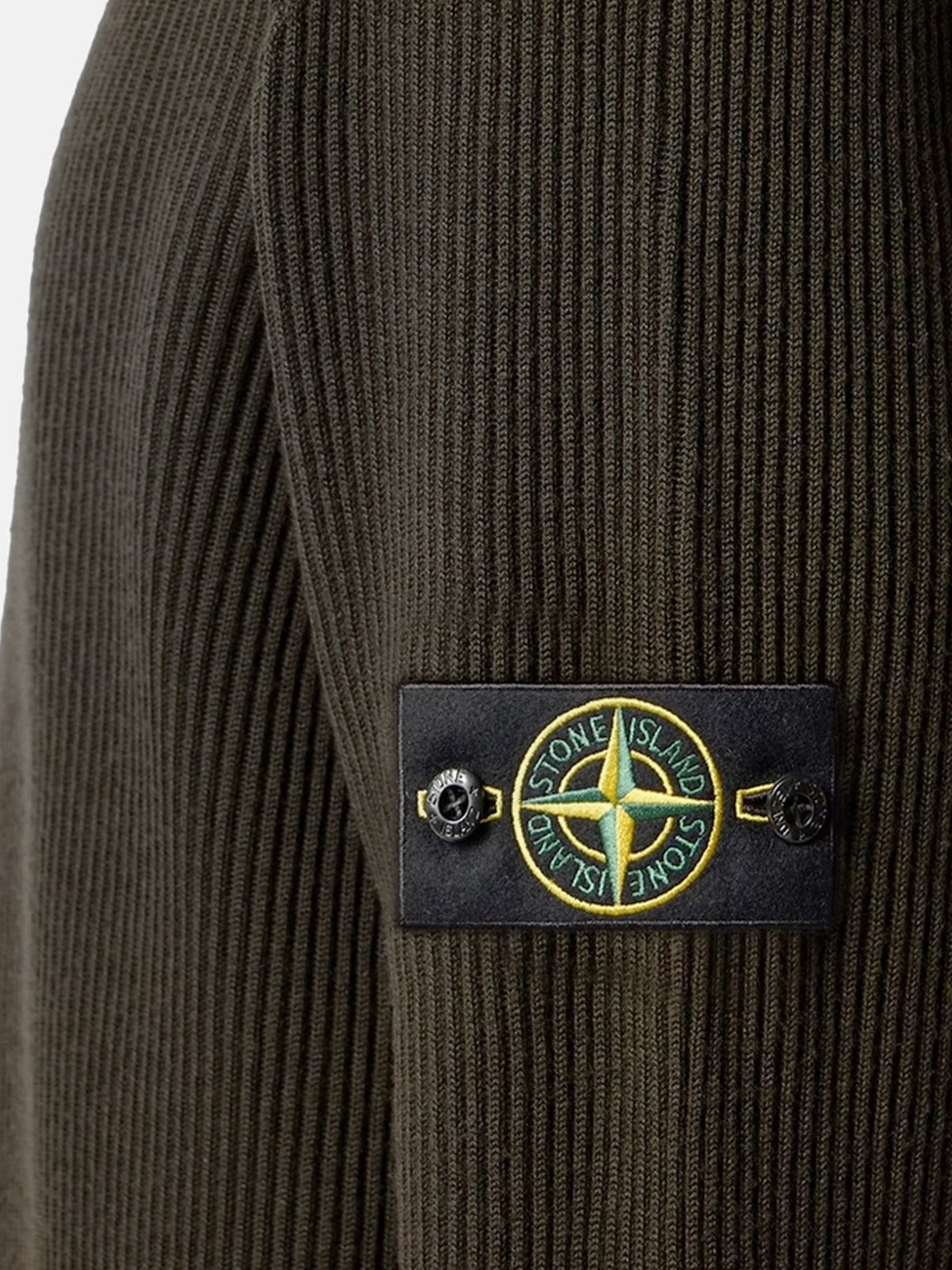 [Stone Island] Knitwear FW26 L2S155100017S00C2V0078