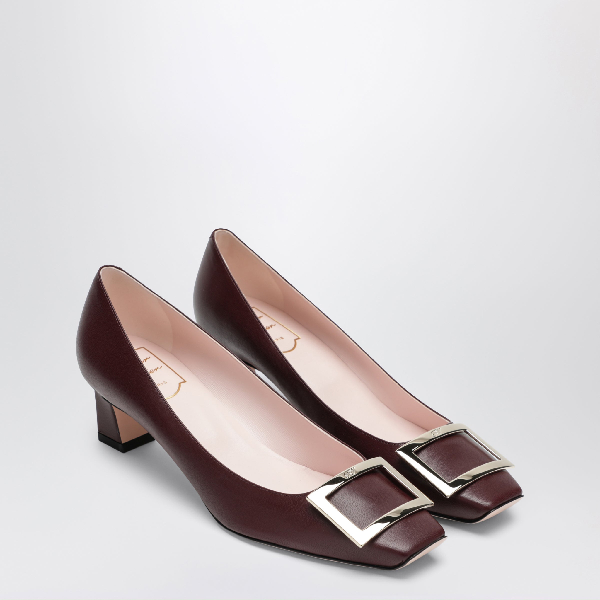 [Roger Vivier] Pumps FW26 RVW44815280NK0