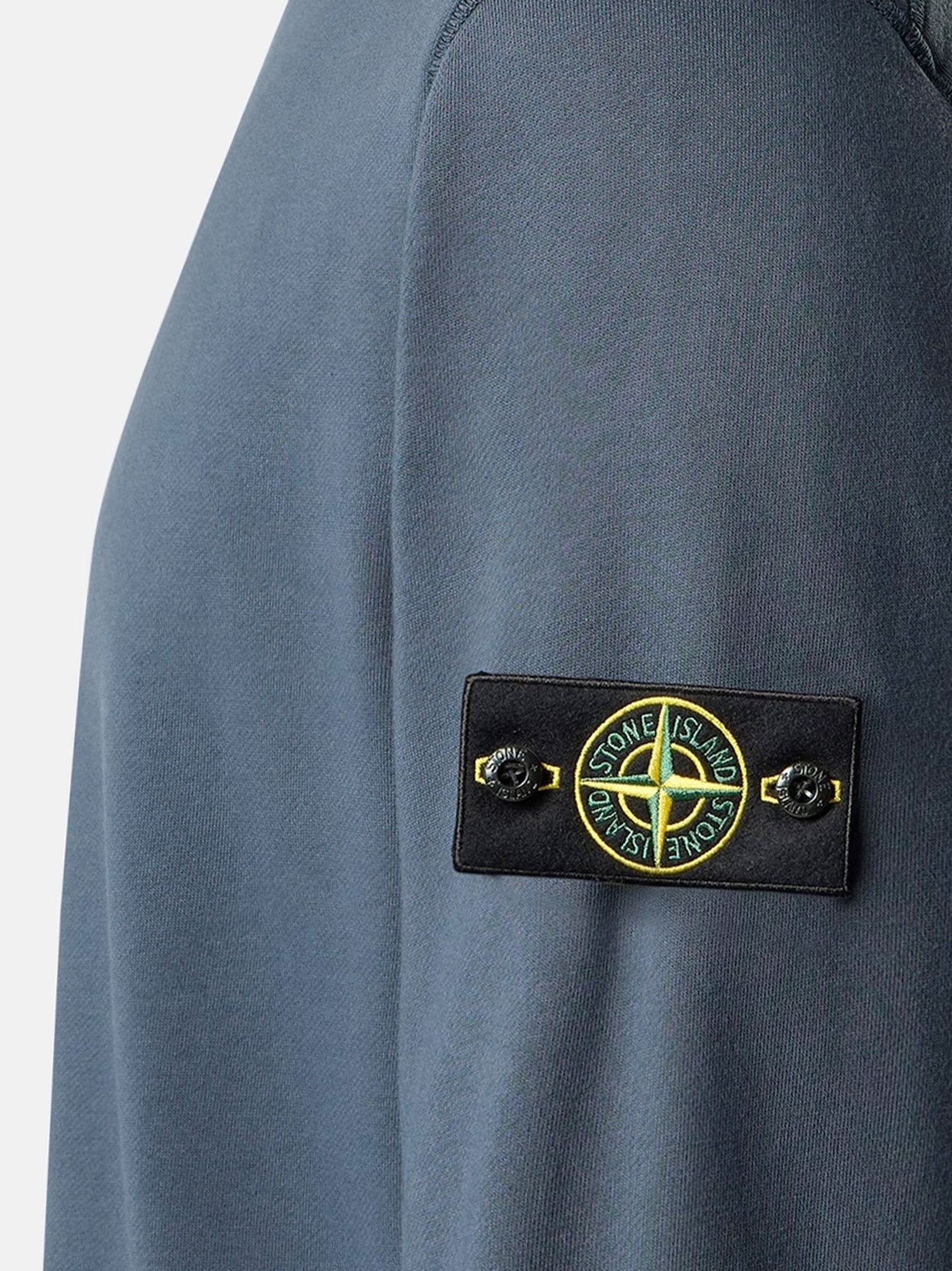 [Stone Island] Sweatshirt FW26 L2S156100060S0051V002E