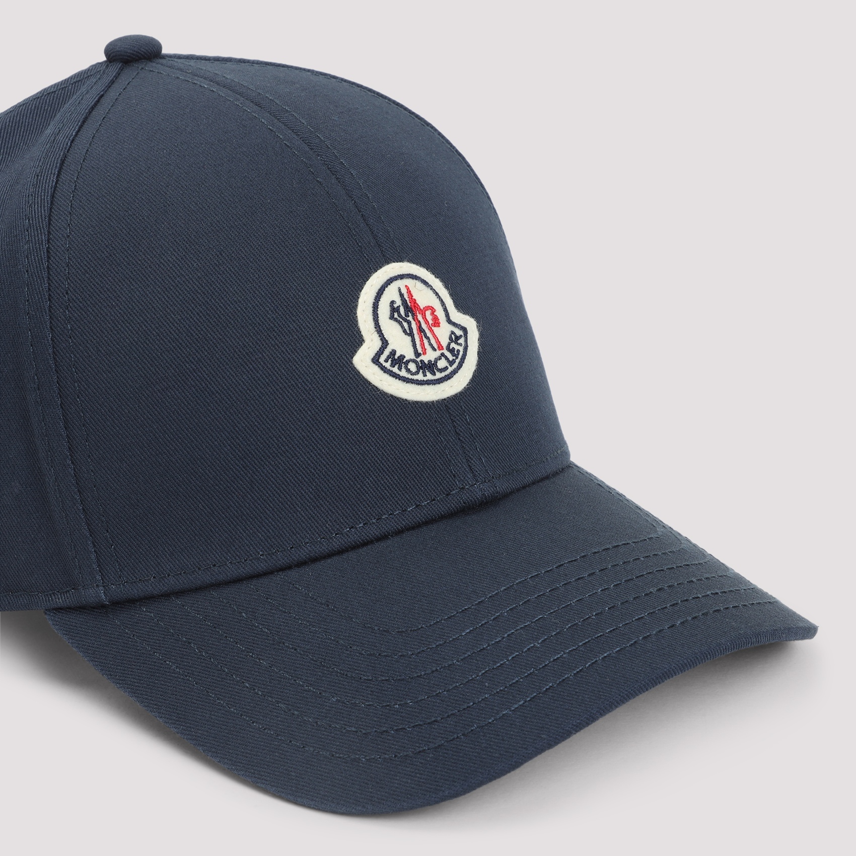 [Moncler] Cap FW26 L20913B00037.04863