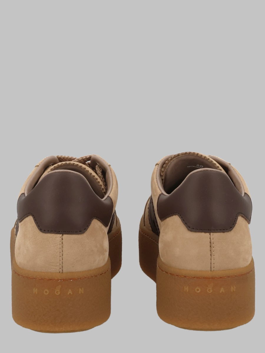 [Hogan] Sneakers FW26 HXW6980FB6T_UIE0CP4