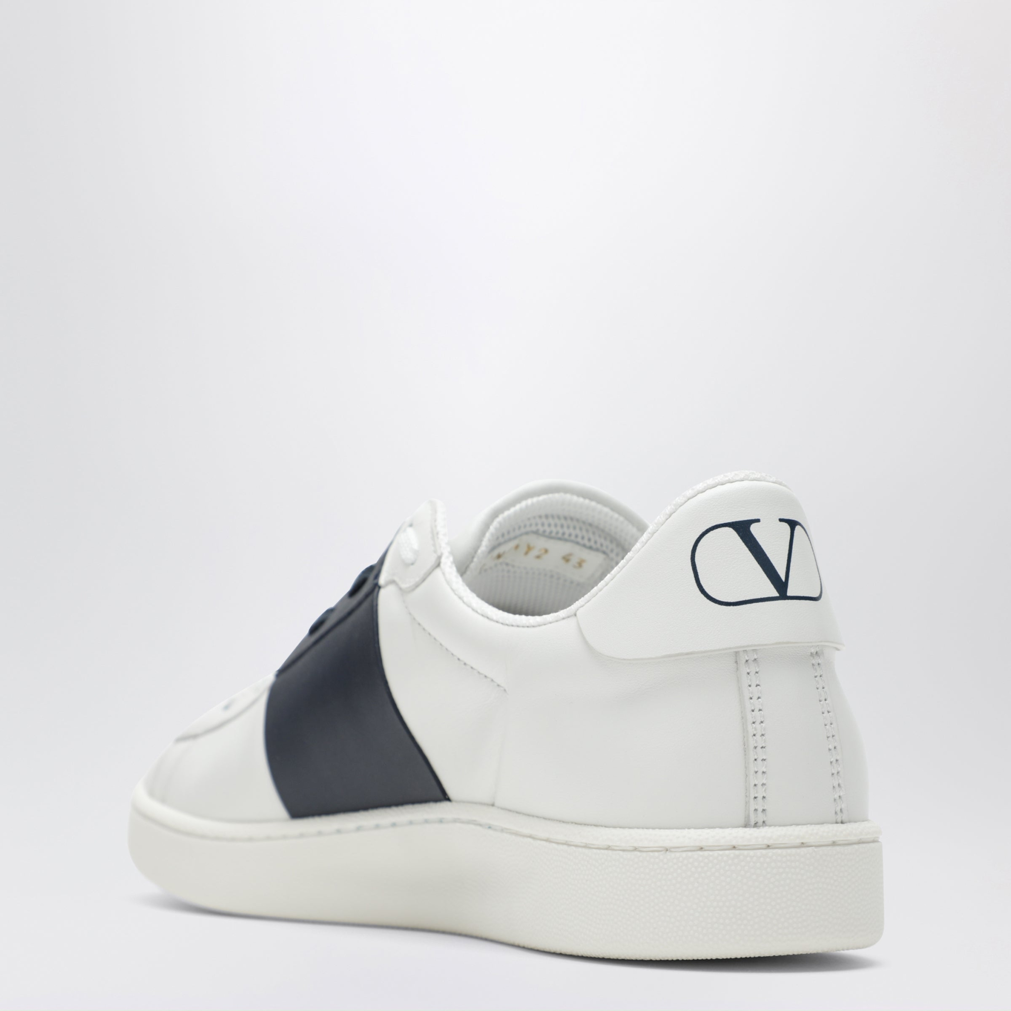 [Valentino Garavani] Sneakers FW26 9Y2S0N84BYA