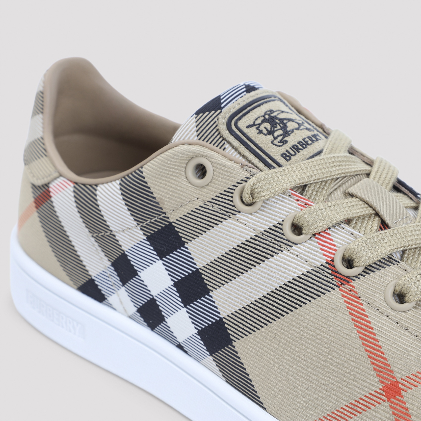 [Burberry] Sneakers FW26 8118855
