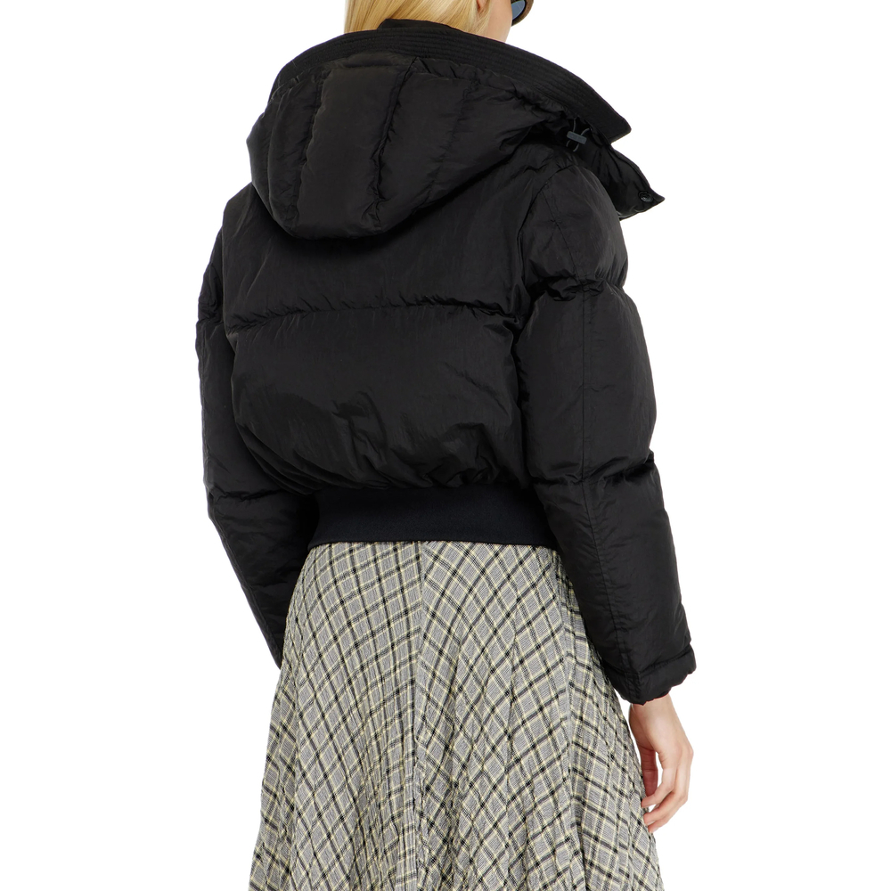 [Diesel] Down jacket FW26 A23695 0GHBZ 9XX