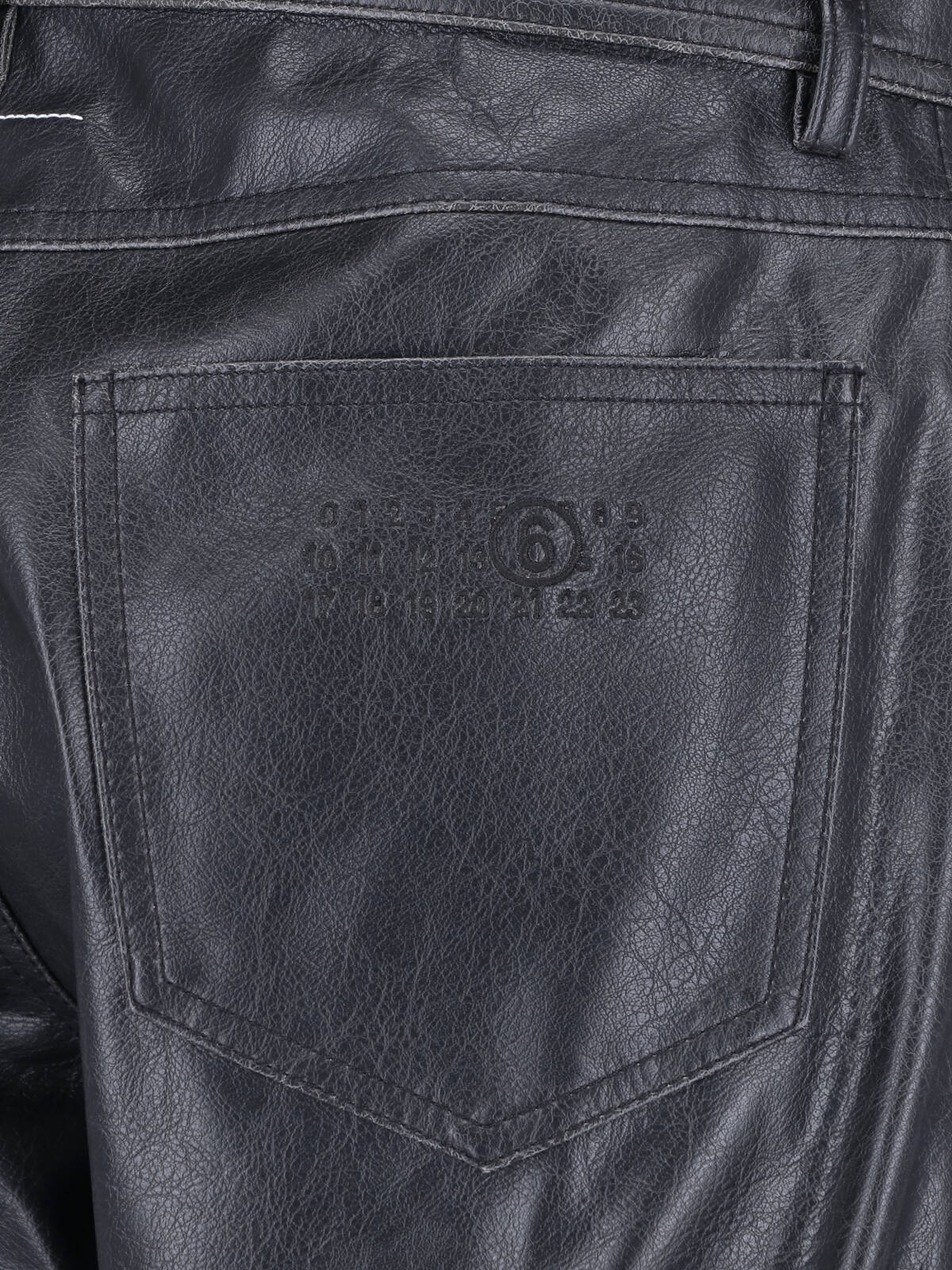 [MM6 Maison Margiela] Jeans FW26 SH0LA0046 M35455900