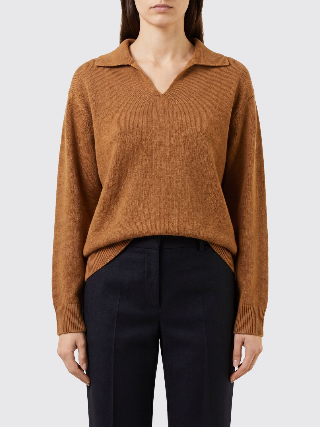 [Valentino] T-shirts Long Sleeve FW26 KC75GAEW 10R