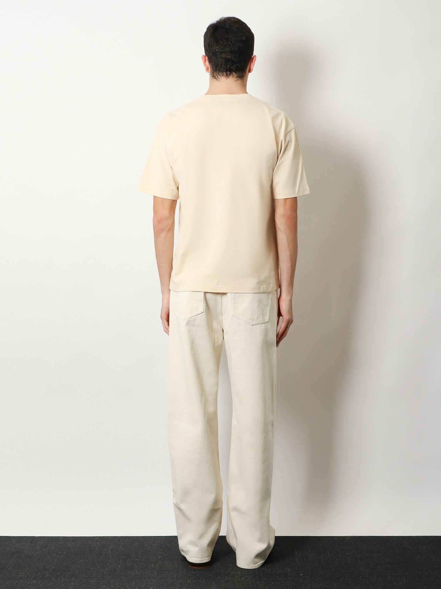 [Valentino] T-shirts Short Sleeve SS26 8V3MG16PBAQQT3