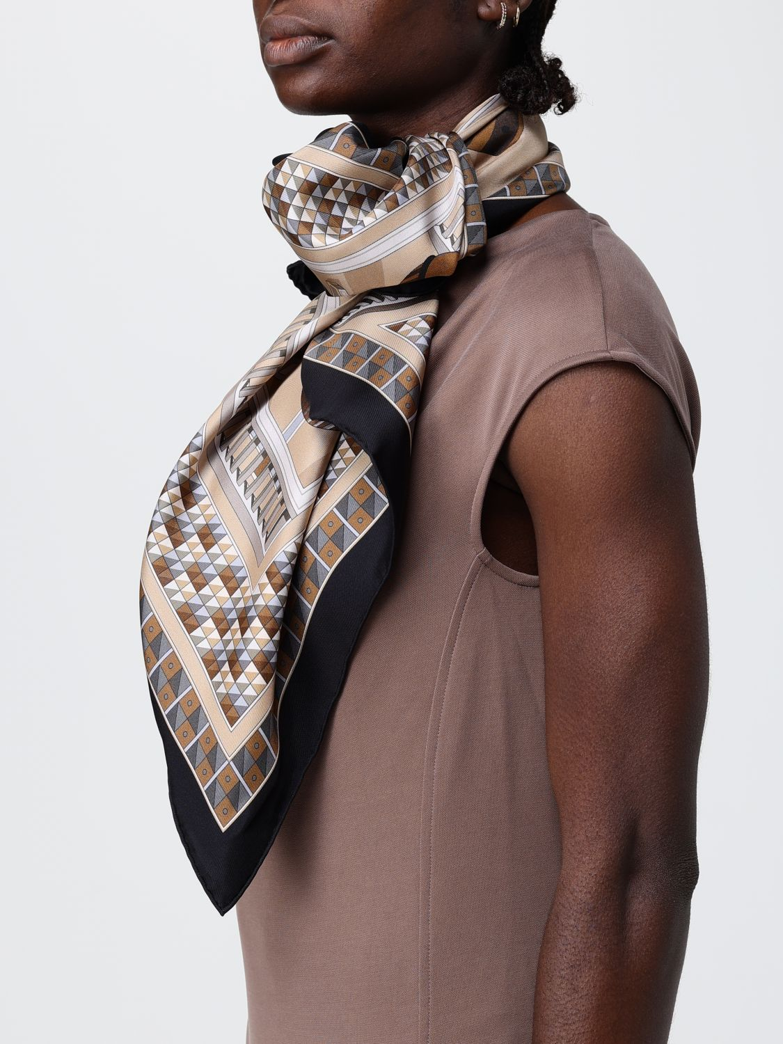 [Ferragamo] Scarf SS26 310197 790109 009