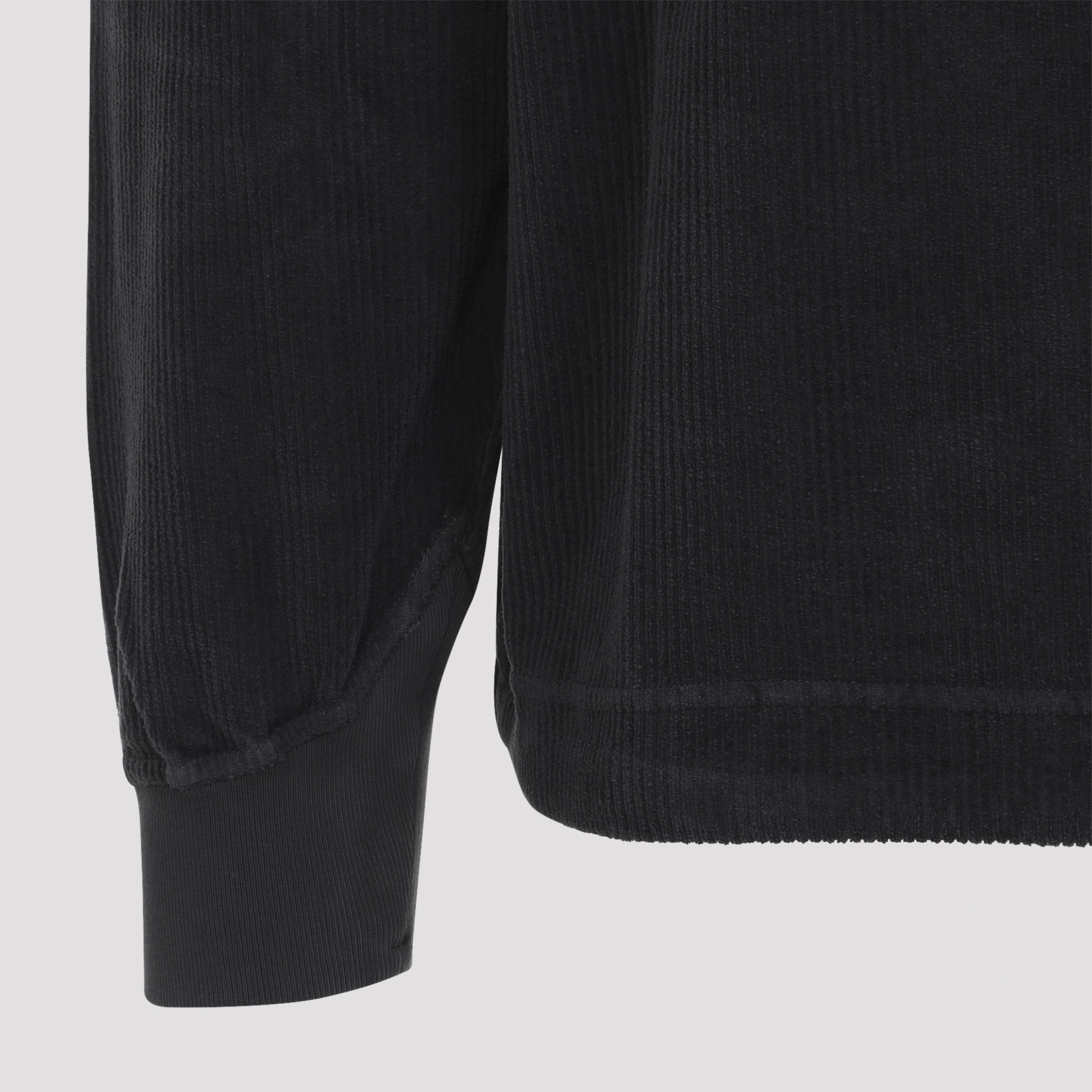 [Stone Island] Sweatshirt FW26 L2S156100030.S0444