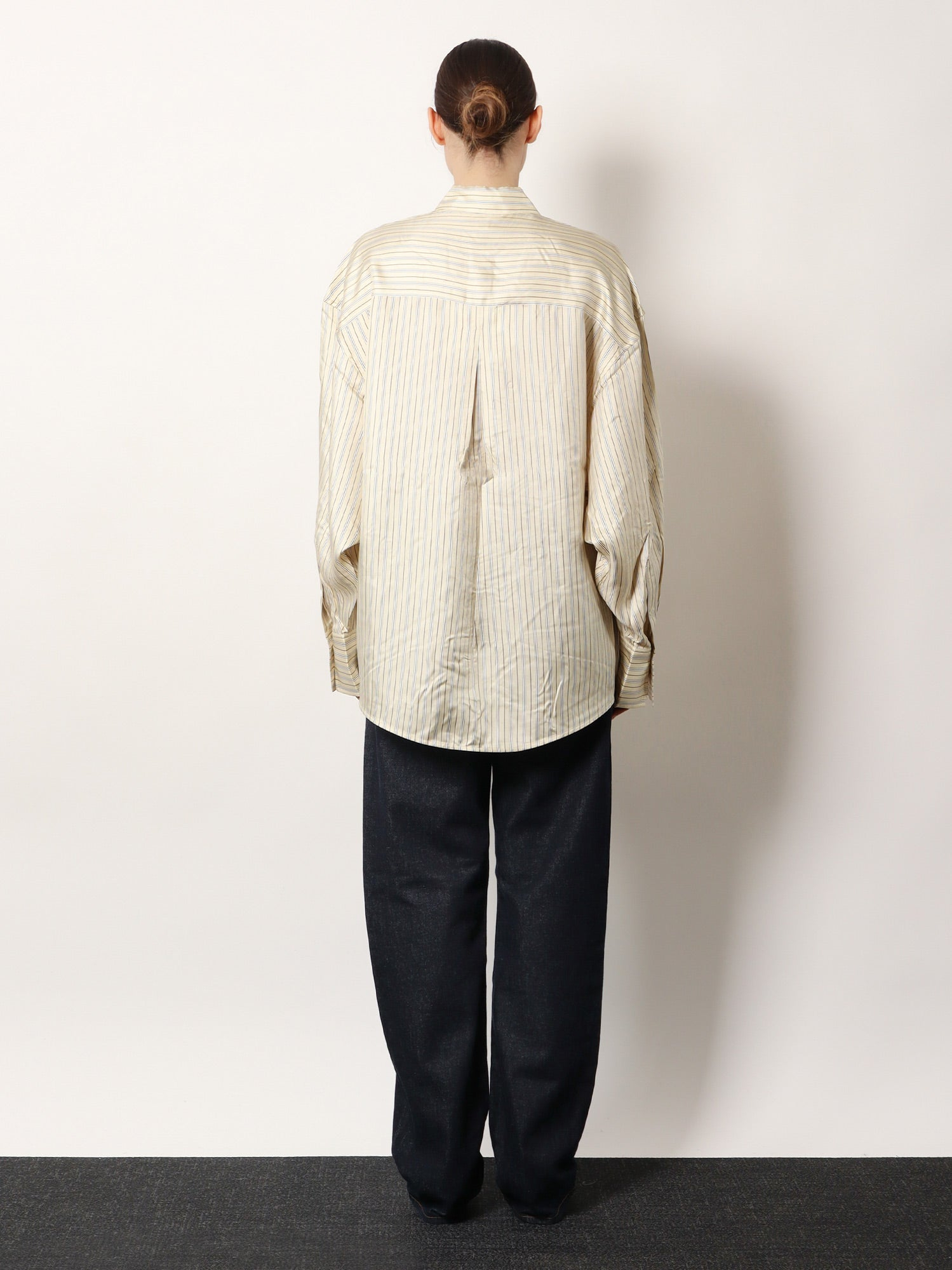 [TOTEME] Shirts Long Sleeve SS26 261WRT0700FB0553338