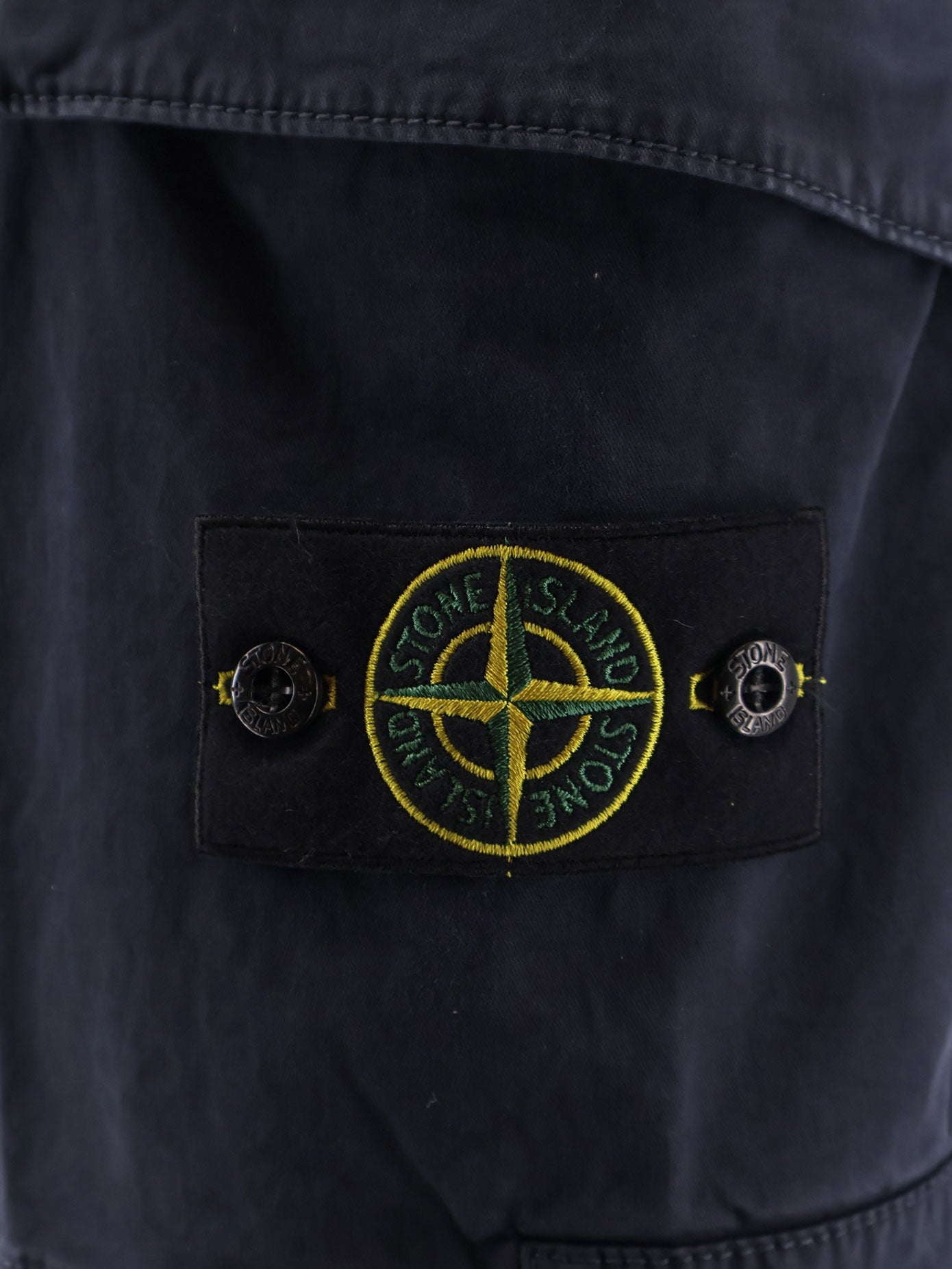 [Stone Island] Shorts SS26 L1S15L100018S0004V0120