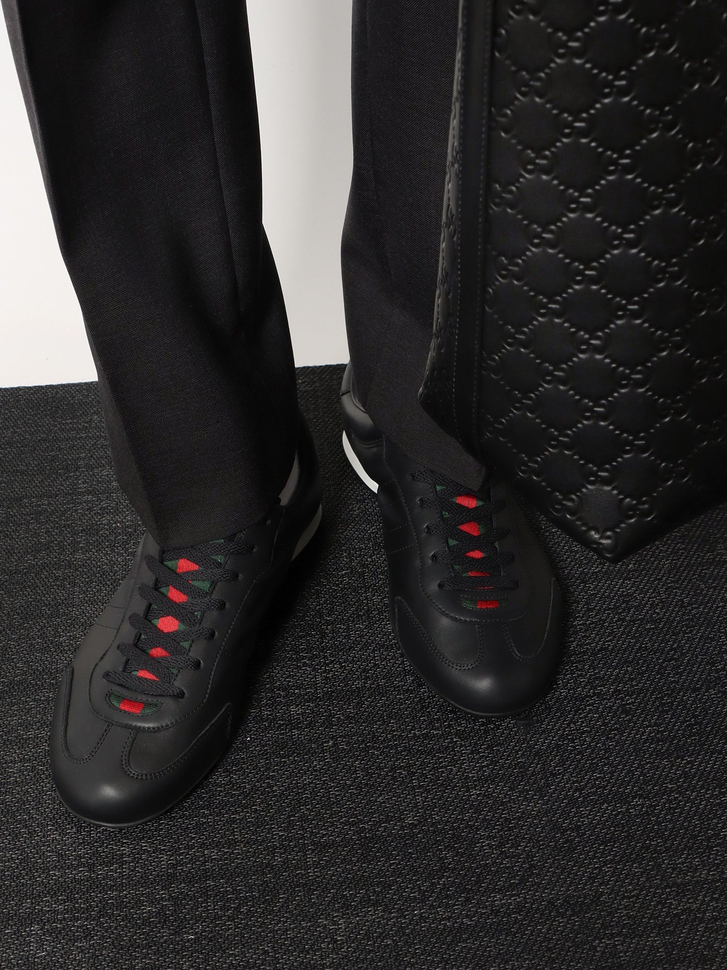 [Gucci] Sneakers SS26 857018AAFUH1086
