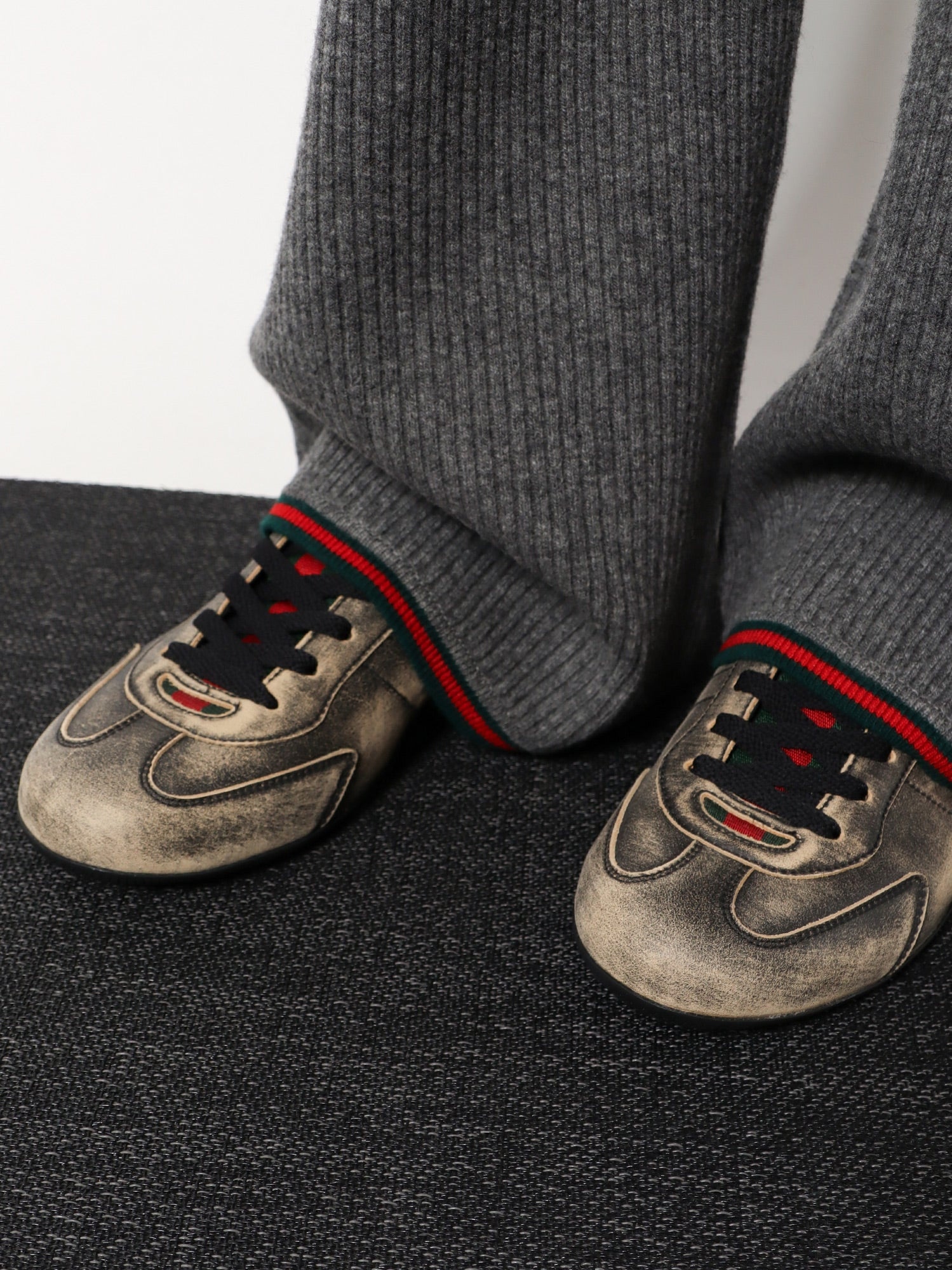 [Gucci] Sneakers SS26 857016AAF0E1086