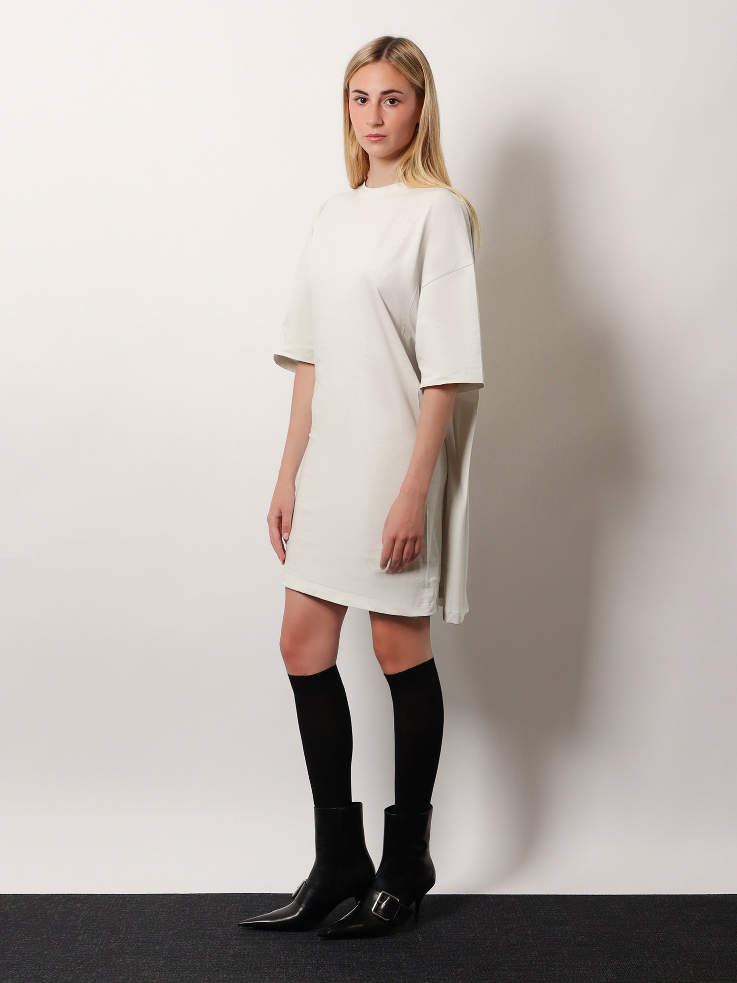 [Balenciaga] Short sleeve dress SS26 837569TSVE79012