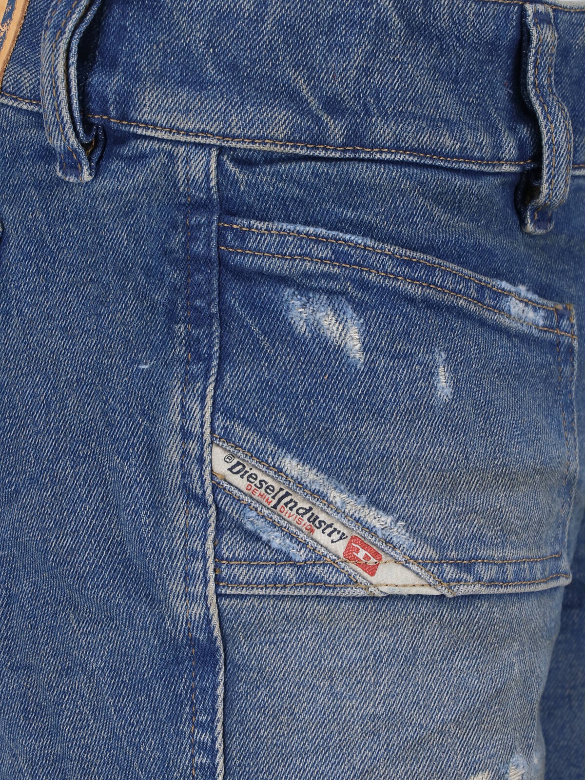 [Diesel] Jeans SS26 A16015 09N4001