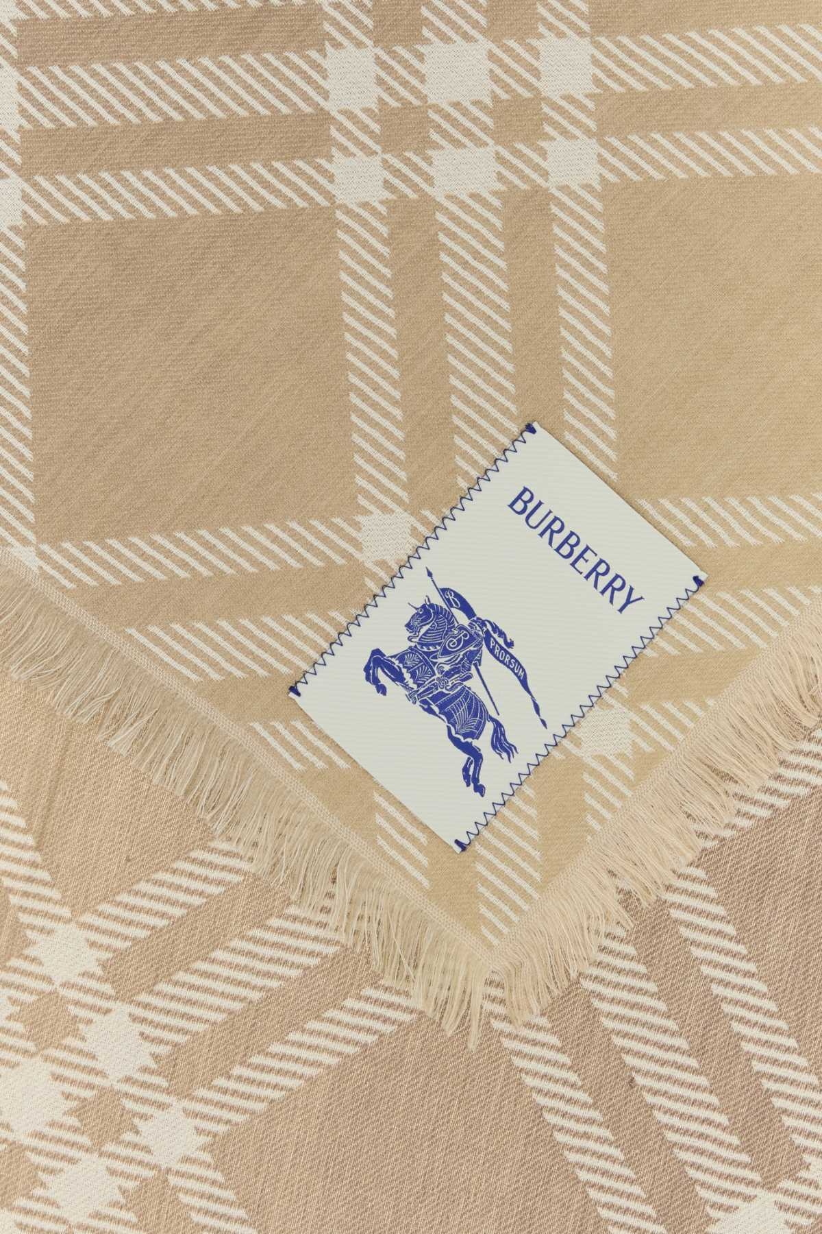 [Burberry] Scarf FW26 8125843 B9719