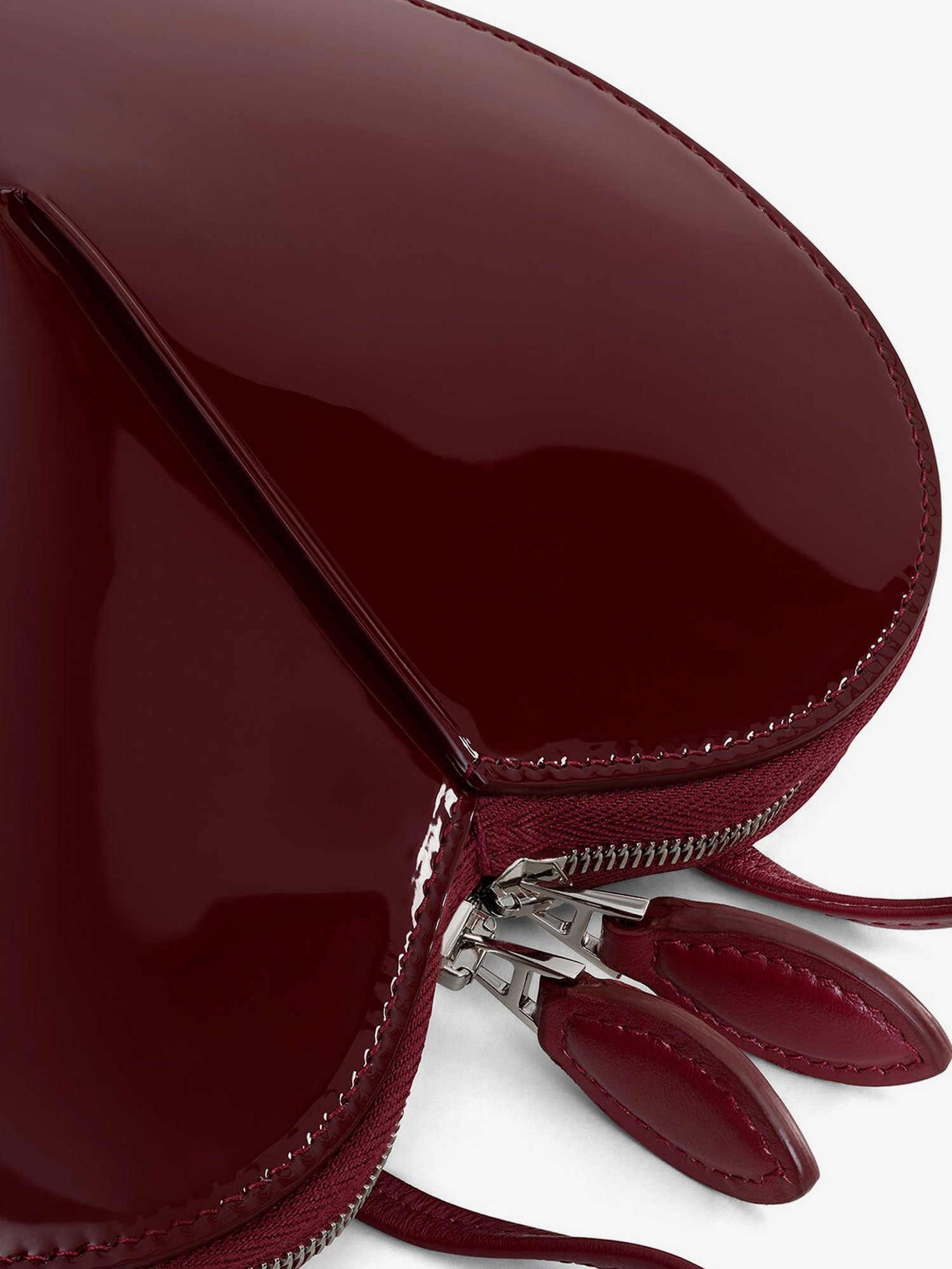 [Alaia] Cross body bag FW26 AA1P003CA189325