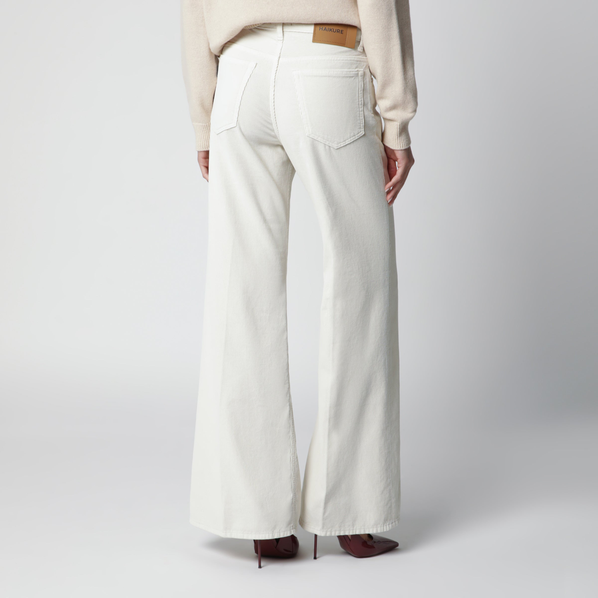 [HAIKURE] Jeans FW26 HEW03373GF184PXCO