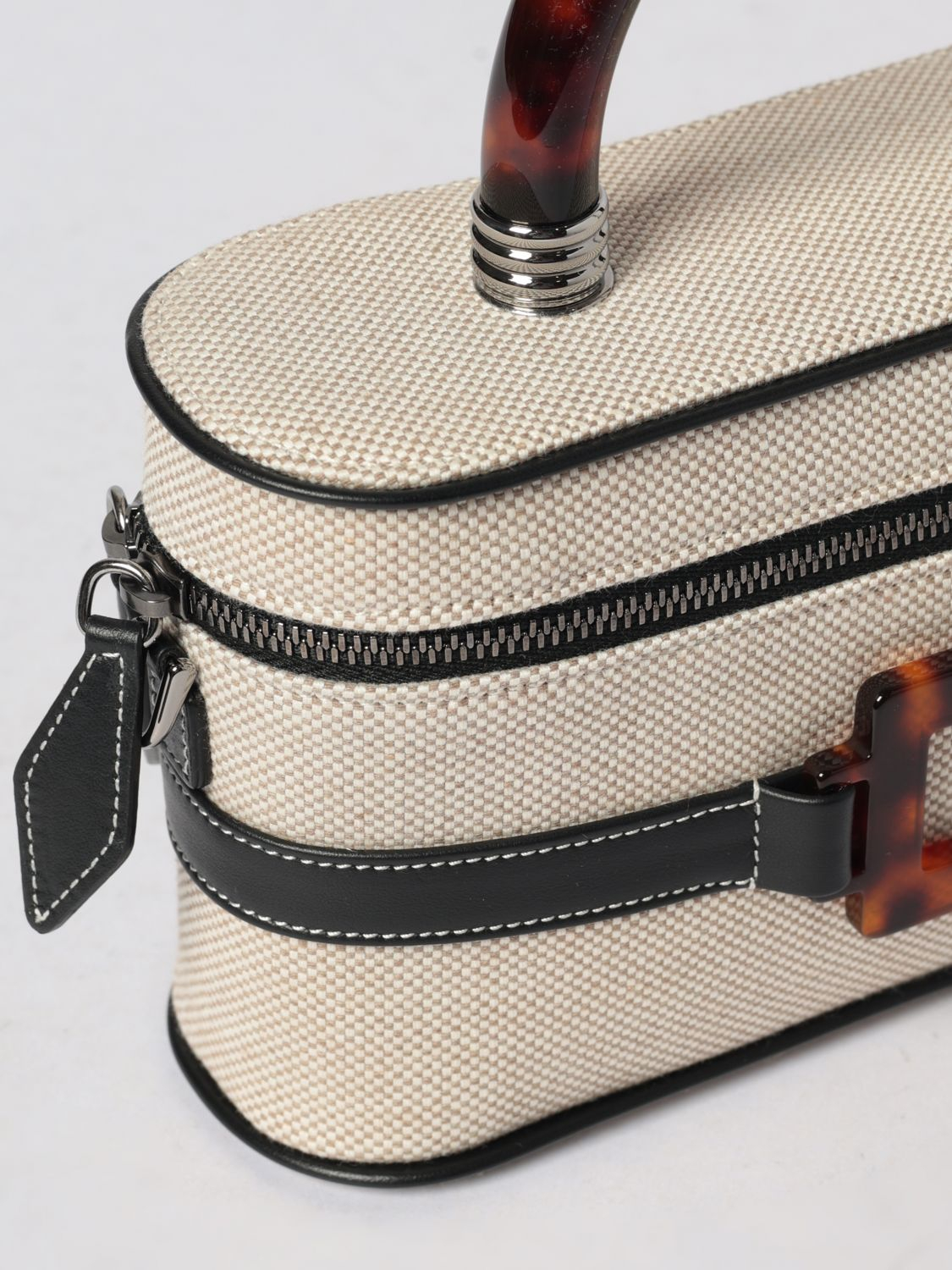 [Roger Vivier] Minibag SS26 RBWAORH0100UFO 9R21