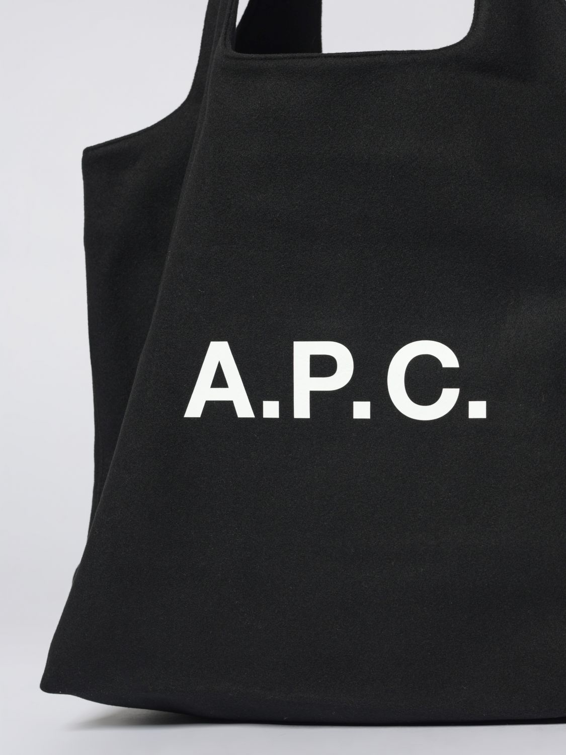 [A.P.C.] Tote bag SS26 WOARVM61565 LZZ