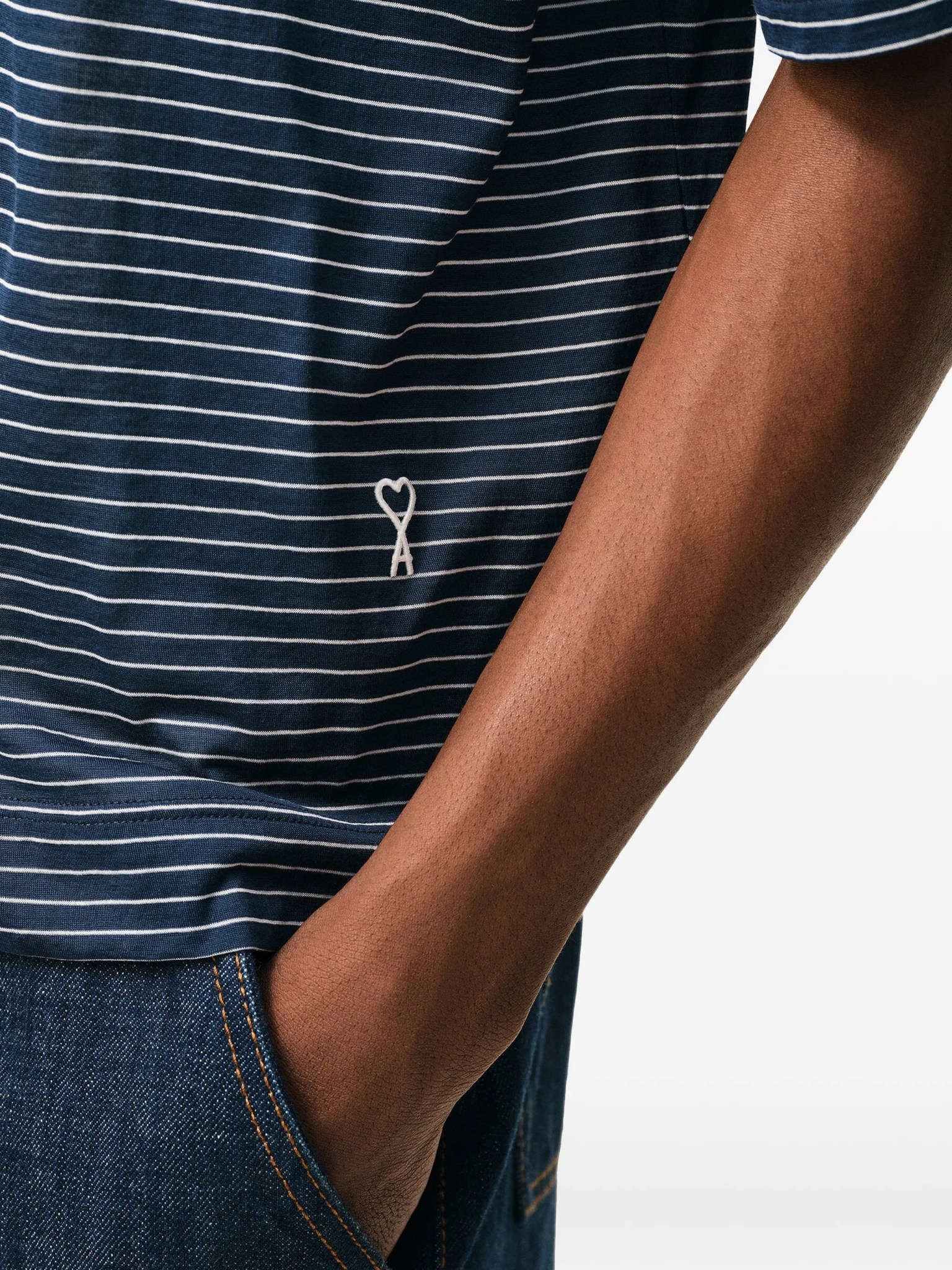 [Ami Paris] T-shirts Short Sleeve SS26 UPL422JE0212