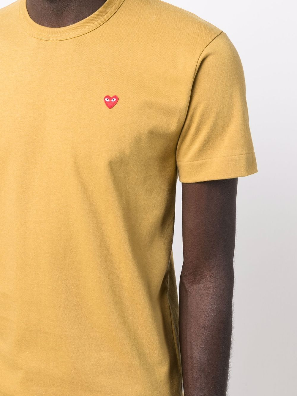 [COMME DES GARCONS PLAY] T-shirts Short Sleeve SS26 AXT314051