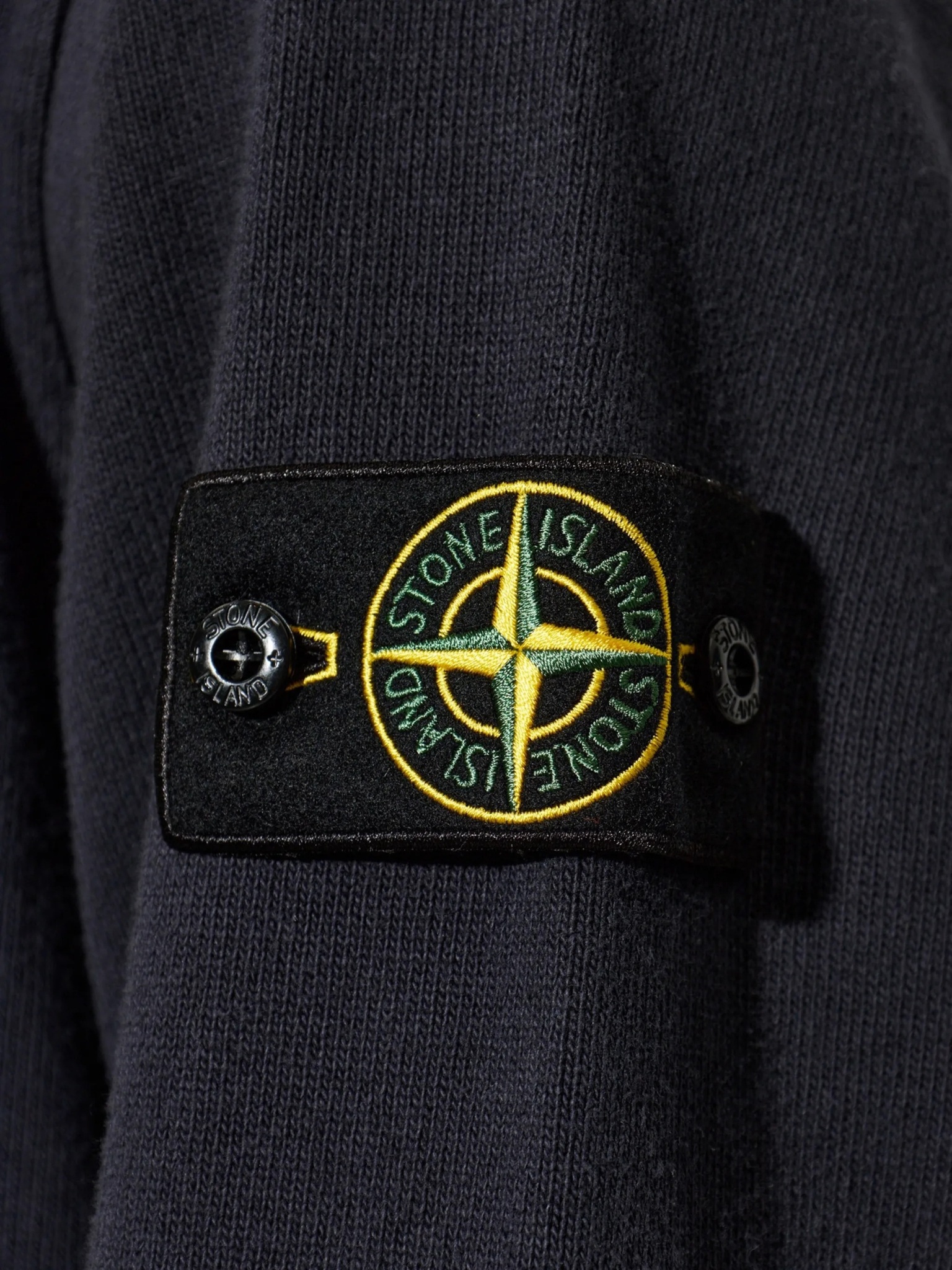 [Stone Island] Sweatshirt FW26 L2S156100001S0406