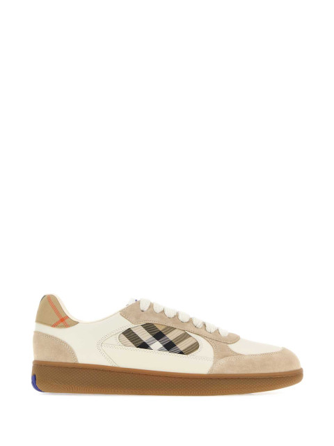 [Burberry] Sneakers FW26 8127510 B5220
