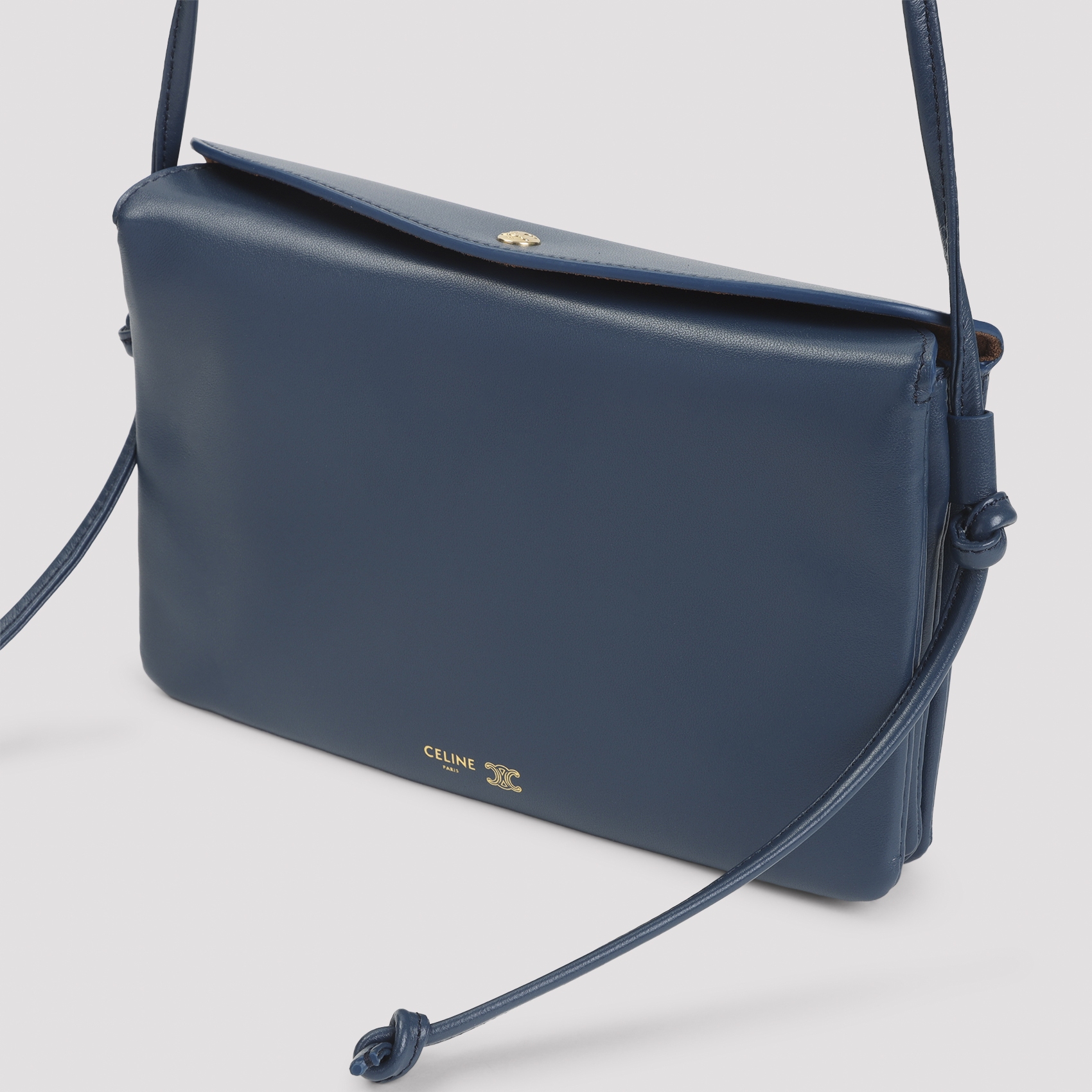 [Celine] Shoulder bag FW26 10P862O86