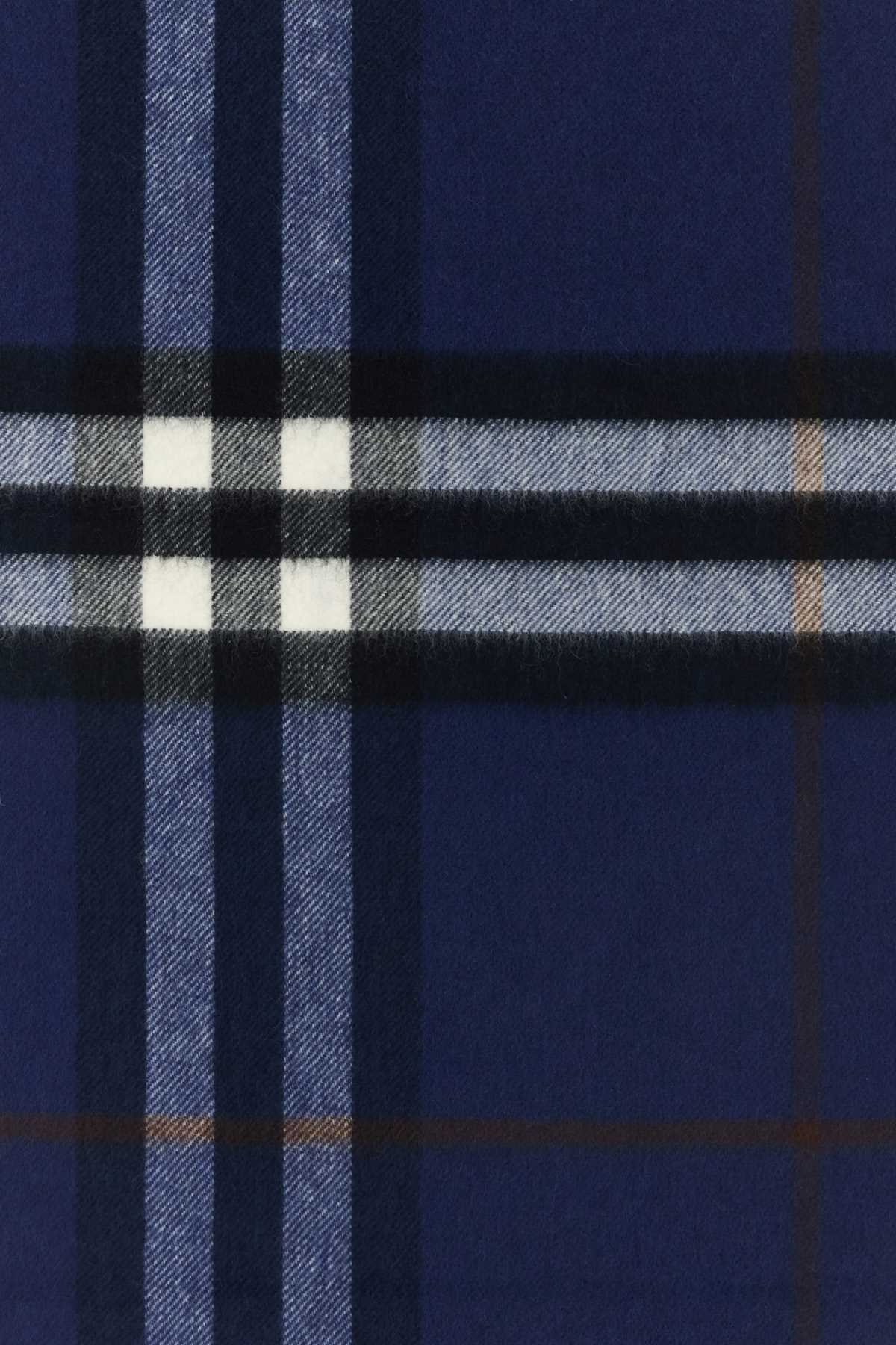 [Burberry] Scarf FW26 8113948 A2993