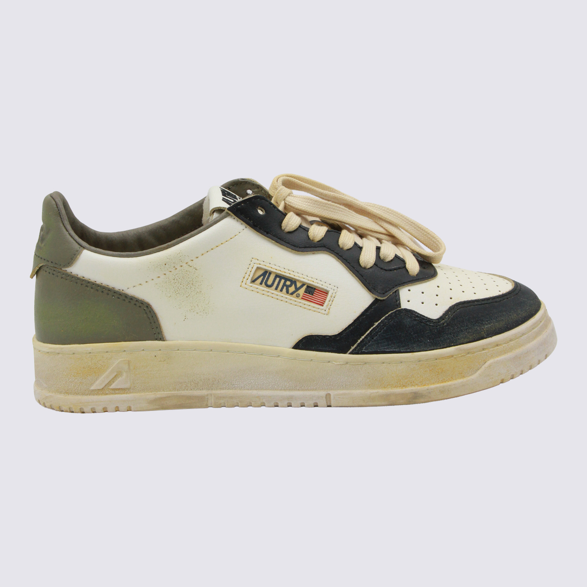 [AUTRY] Sneakers FW26 AVLMSV06