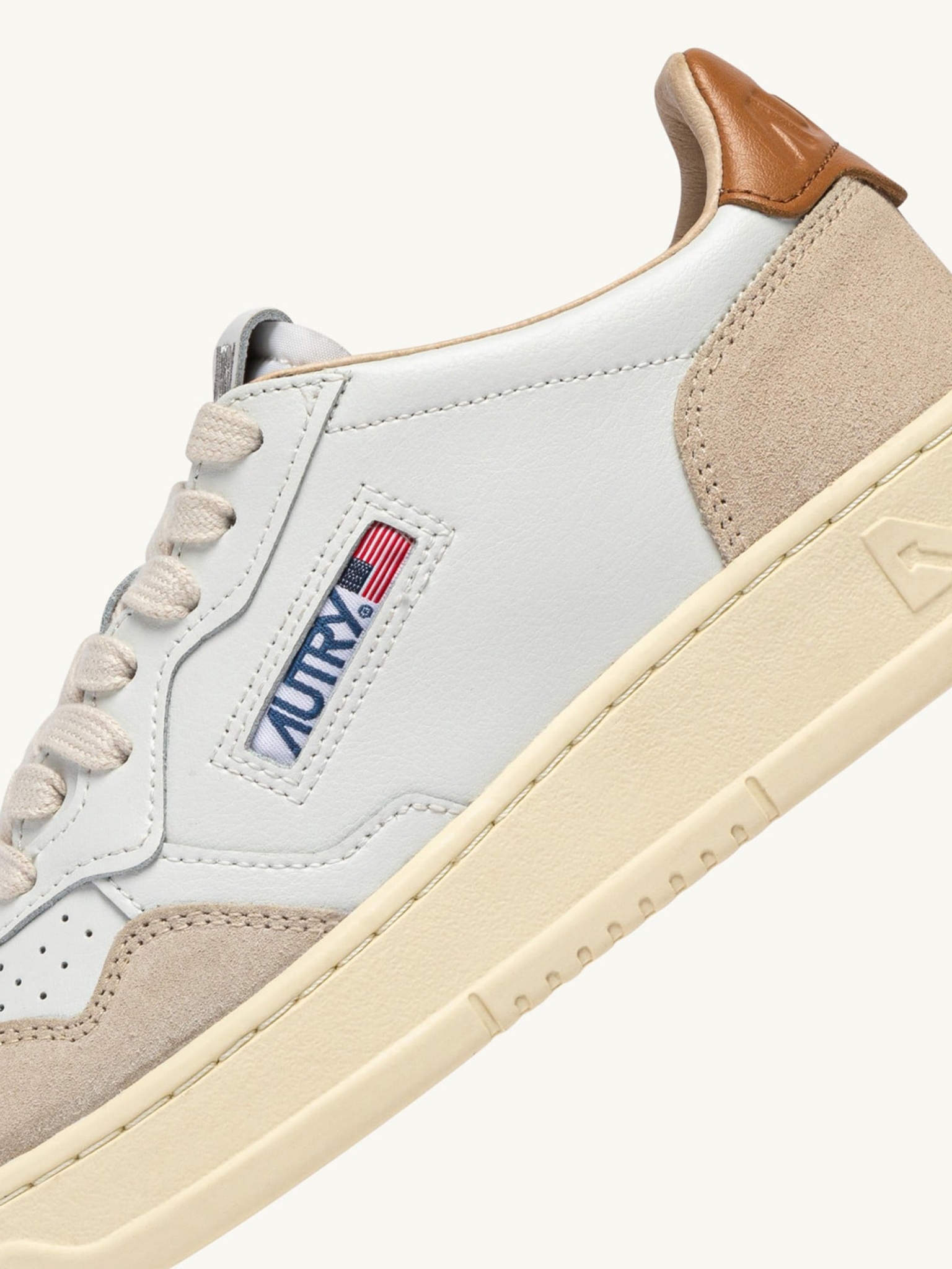 [AUTRY] Sneakers FW26 AULMLS16