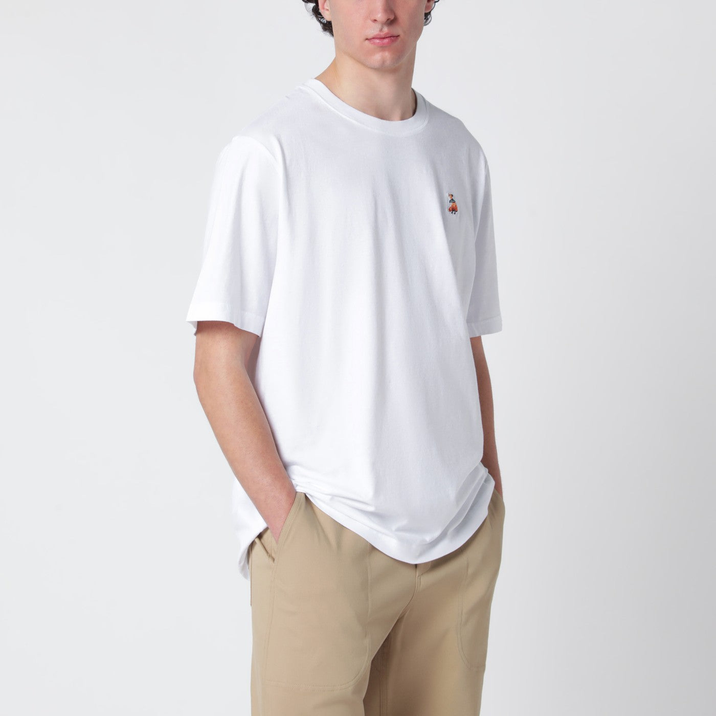 [MAISON KITSUNE] T-shirts Short Sleeve SS26 QM00102KJ7026
