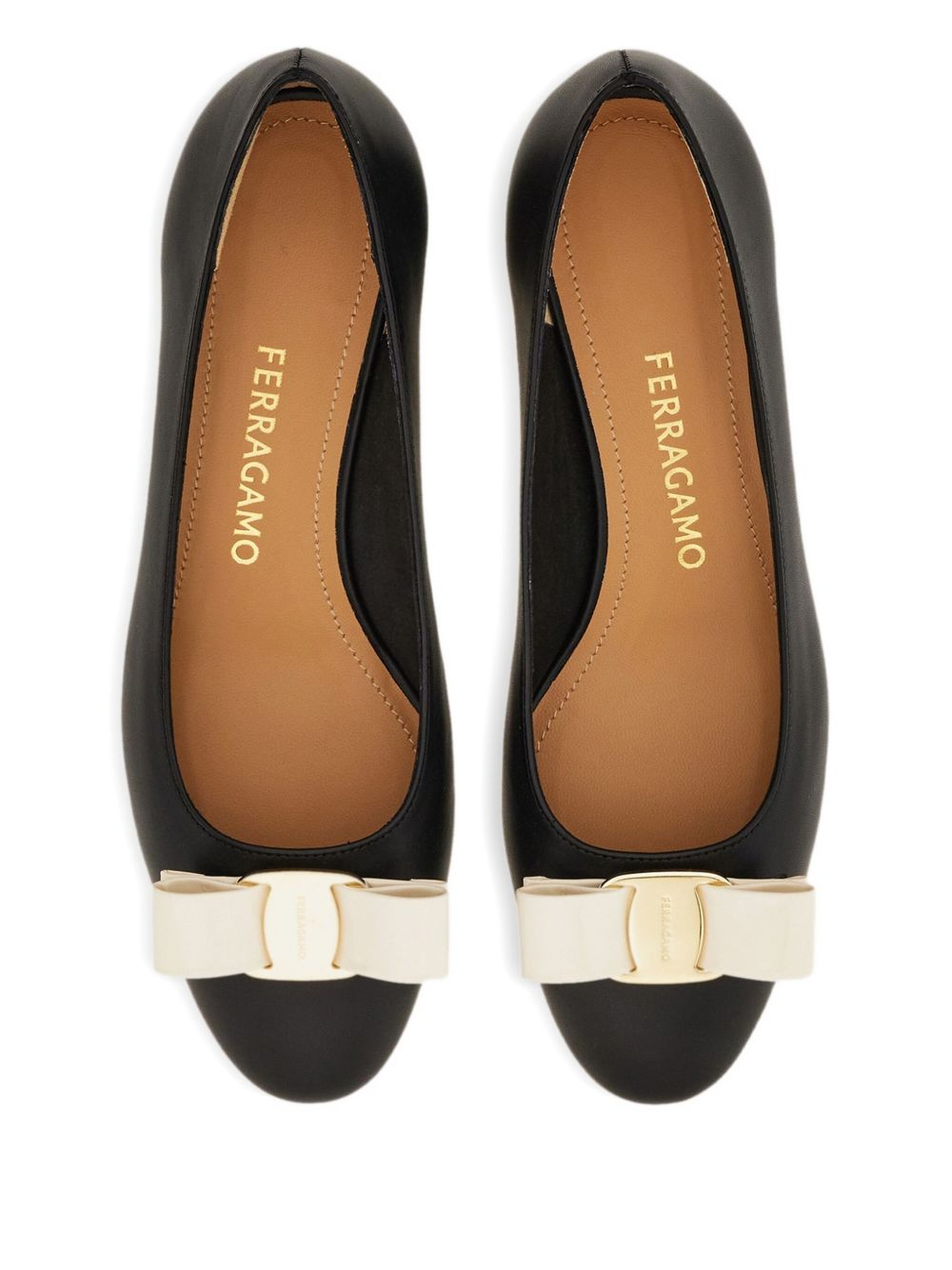[Salvatore Ferragamo] Pumps SS26 01L410790843001