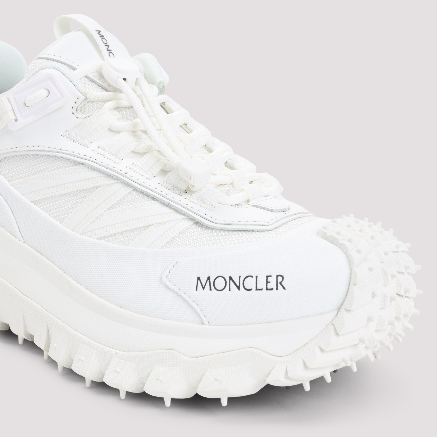 [Moncler] Sneakers FW26 L209B4M00100.M7208