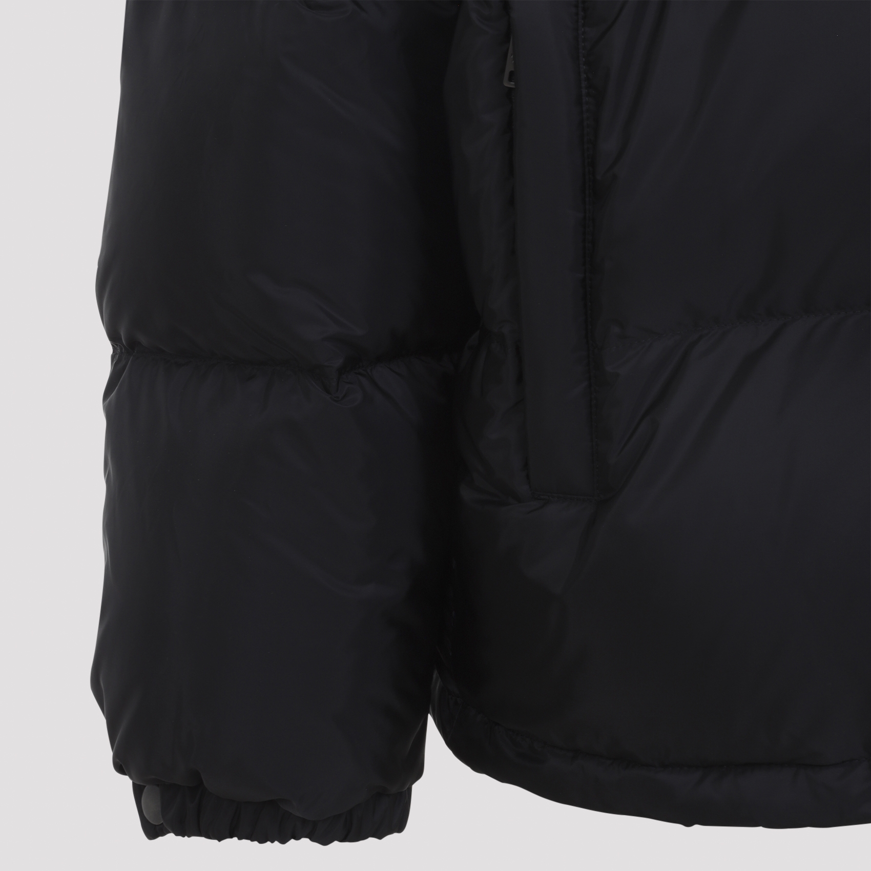 [Prada] Down Jacket FW26 SGC863SOOO.1WQ9
